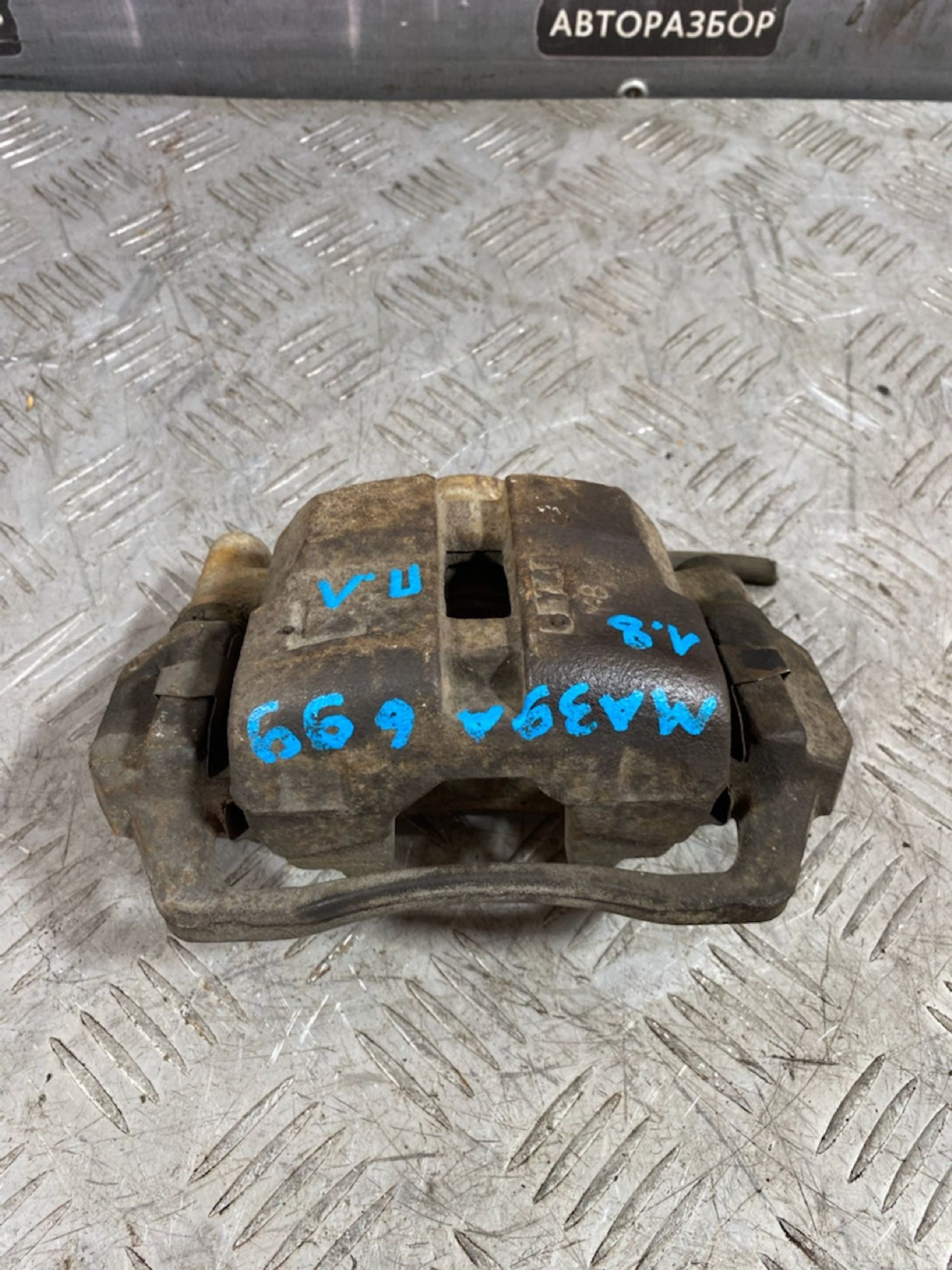 https://ycs.partsauto.market/partsauto-images/thmbs/userImages/7493bedda53ffbba18042670cc6fed05/part/0209114b-b922-491c-89d1-95546c8715dd_1720448080349.jpg