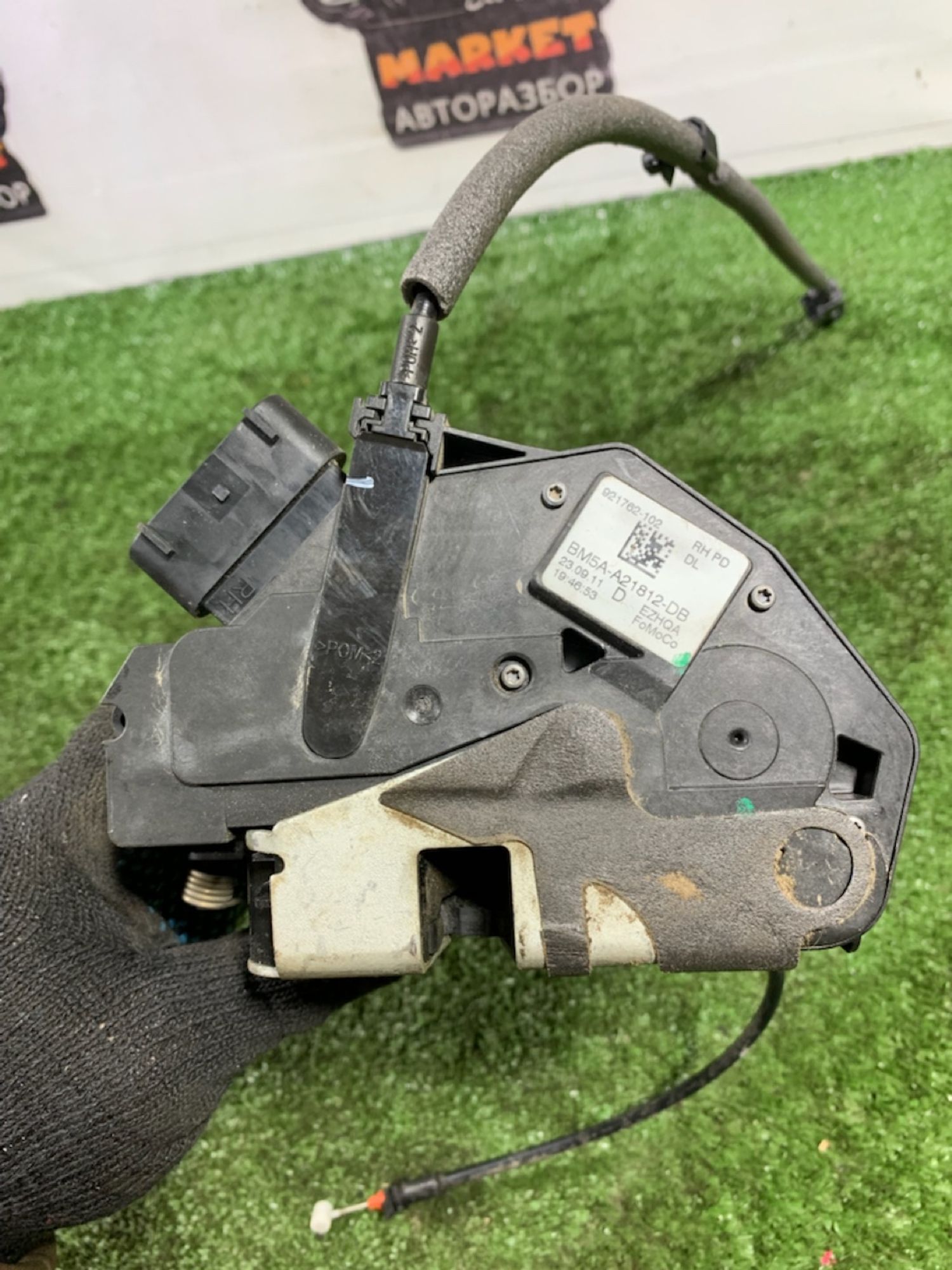 https://ycs.partsauto.market/partsauto-images/thmbs/userImages/7493bedda53ffbba18042670cc6fed05/part/0372ff7d-71e8-4b32-b1fe-ae0bf4436812_1741181241196.jpg