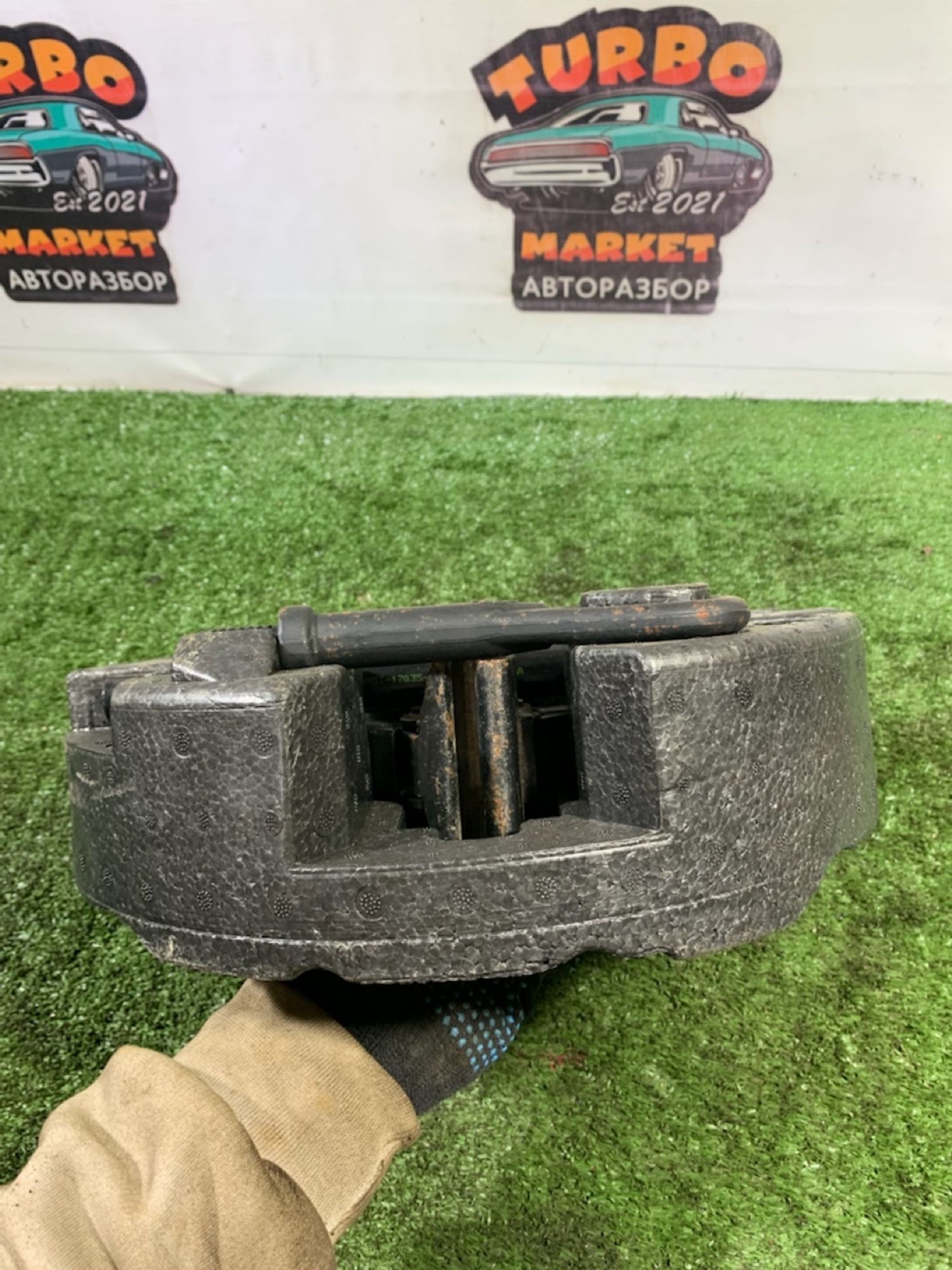 https://ycs.partsauto.market/partsauto-images/thmbs/userImages/7493bedda53ffbba18042670cc6fed05/part/061c9a22-7695-490e-ab6a-9ef5afdfb515_1741267421390.jpg