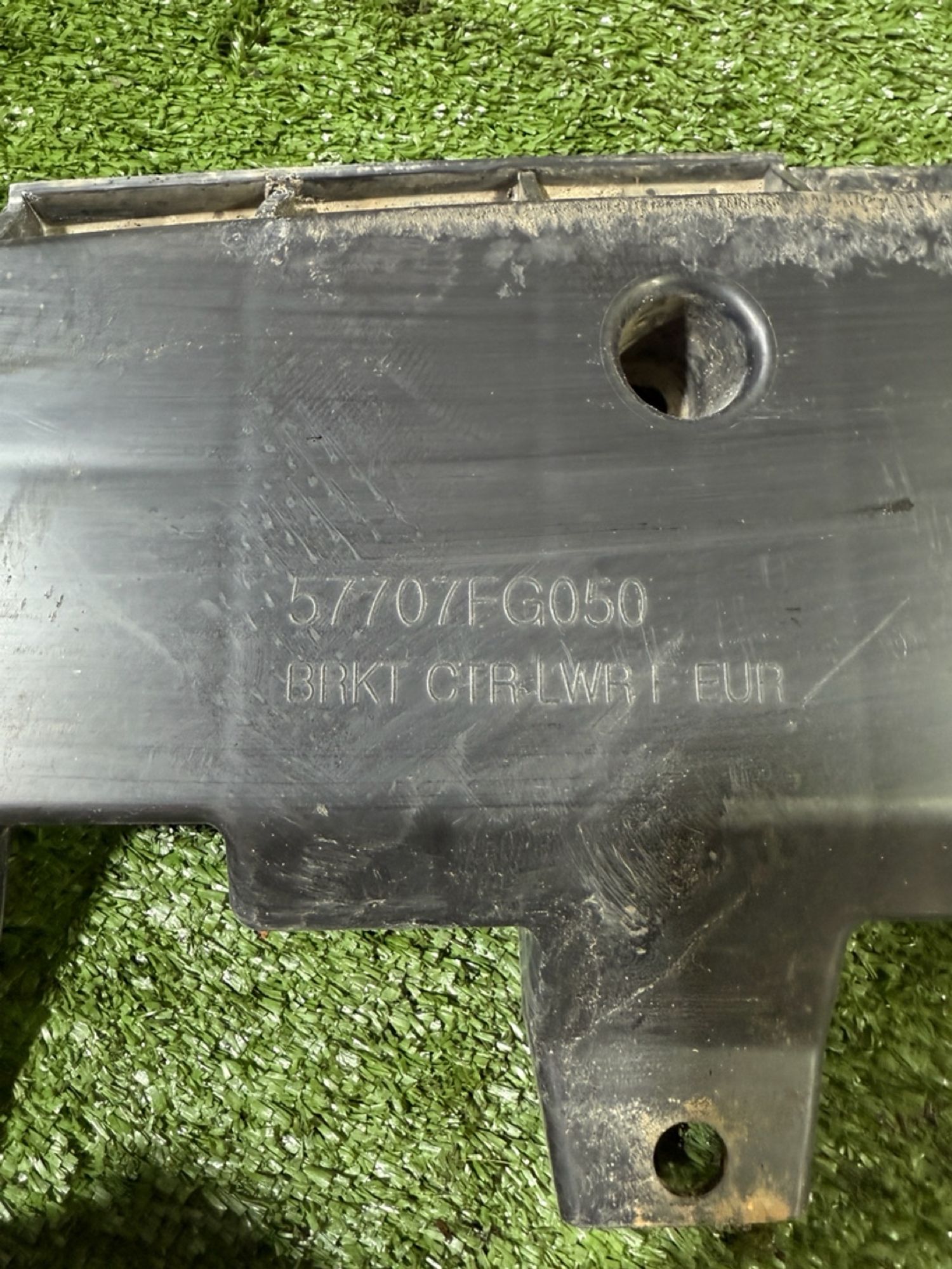 https://ycs.partsauto.market/partsauto-images/thmbs/userImages/7493bedda53ffbba18042670cc6fed05/part/06628f32-6351-495e-b1a3-22e3a69b7fa5_1741008338299.jpg