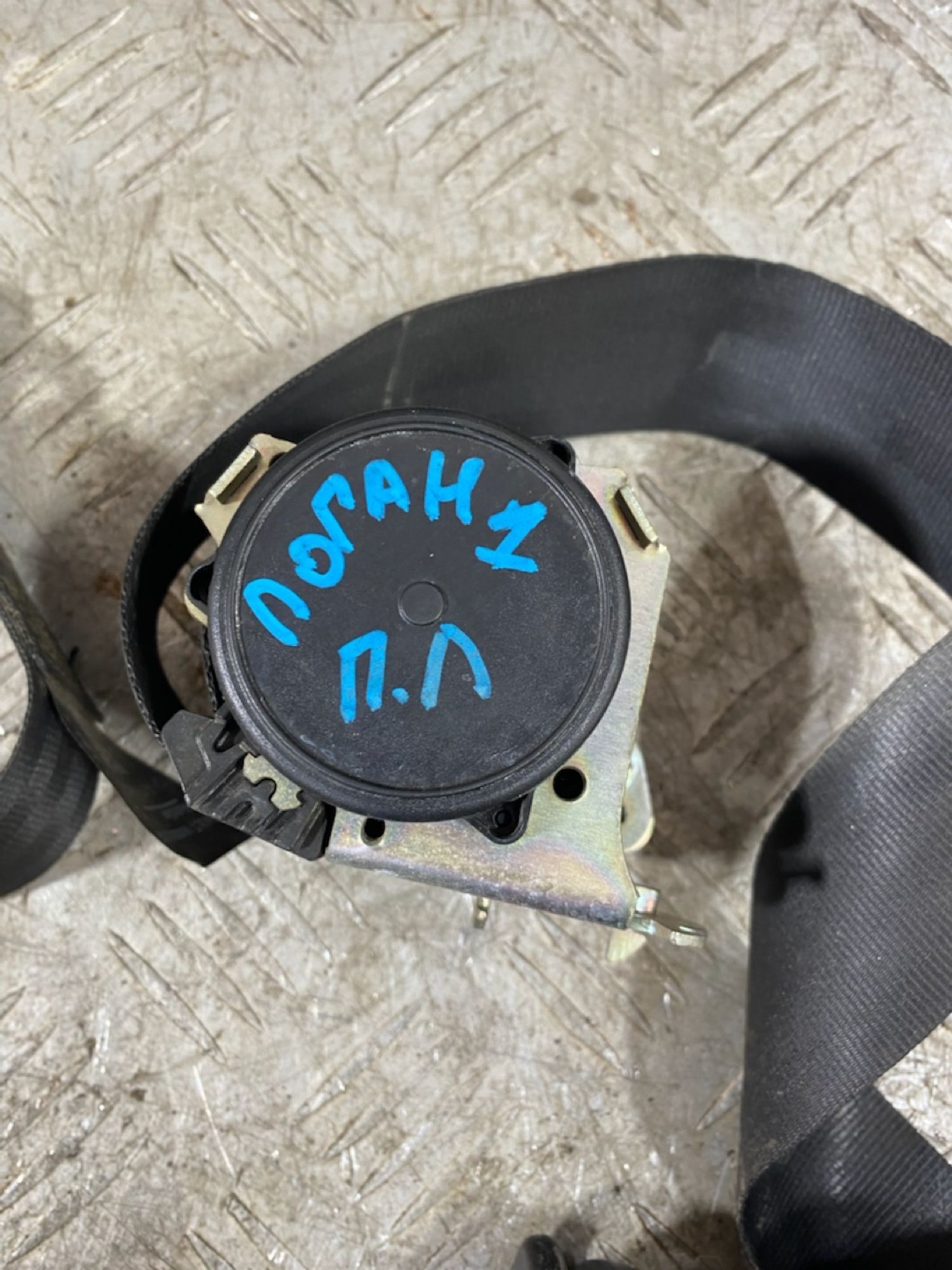 https://ycs.partsauto.market/partsauto-images/thmbs/userImages/7493bedda53ffbba18042670cc6fed05/part/067c0e7b-2ee0-4fed-933c-94d567280ce7_1723645249243.jpg