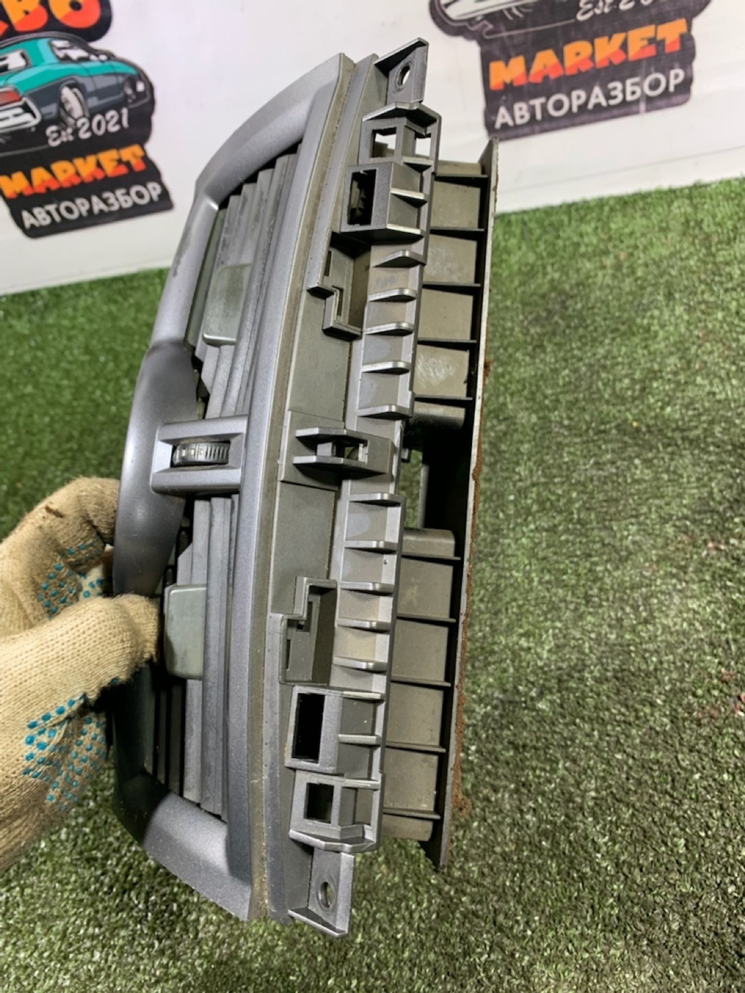 https://ycs.partsauto.market/partsauto-images/thmbs/userImages/7493bedda53ffbba18042670cc6fed05/part/08804565-2e2c-42e9-940f-04b7e8cb6374_1738937284994.jpg