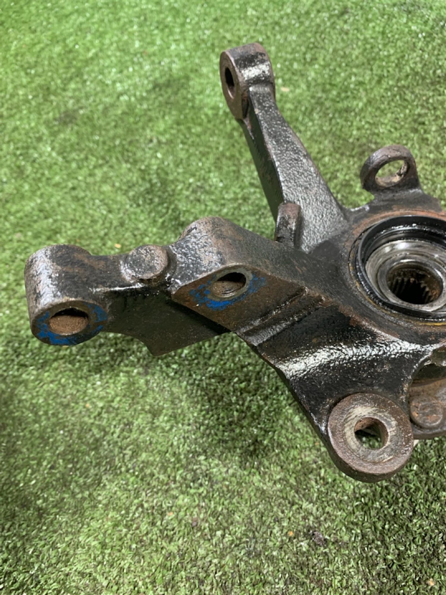https://ycs.partsauto.market/partsauto-images/thmbs/userImages/7493bedda53ffbba18042670cc6fed05/part/097c0de2-a798-4066-984a-4947f8a586df_1734506303285.jpg
