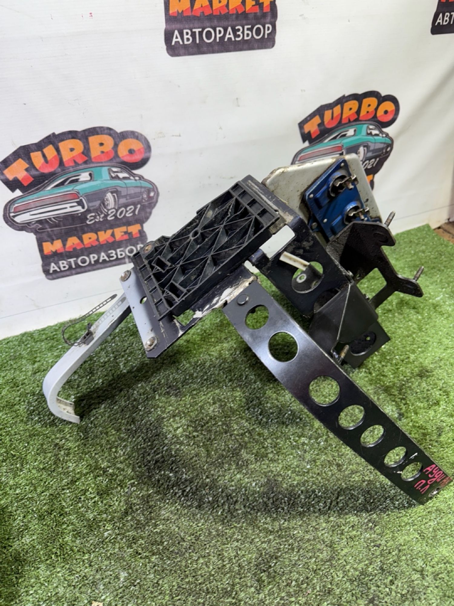 https://ycs.partsauto.market/partsauto-images/thmbs/userImages/7493bedda53ffbba18042670cc6fed05/part/0c683230-d924-46e5-be5e-80611d0befd5_1744722088633.jpg
