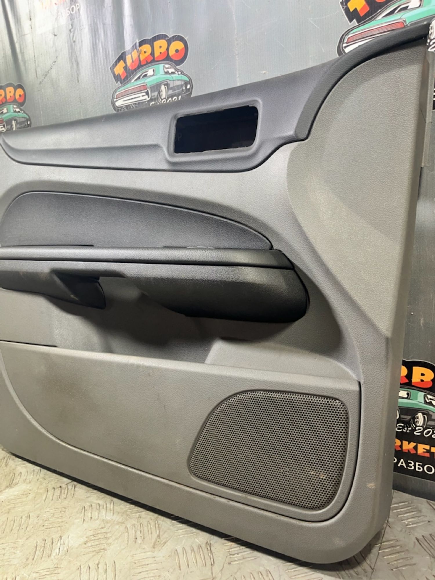 https://ycs.partsauto.market/partsauto-images/thmbs/userImages/7493bedda53ffbba18042670cc6fed05/part/0df5b45a-82d7-4557-b09d-1a5d2b373fc9_1720693553767.jpg
