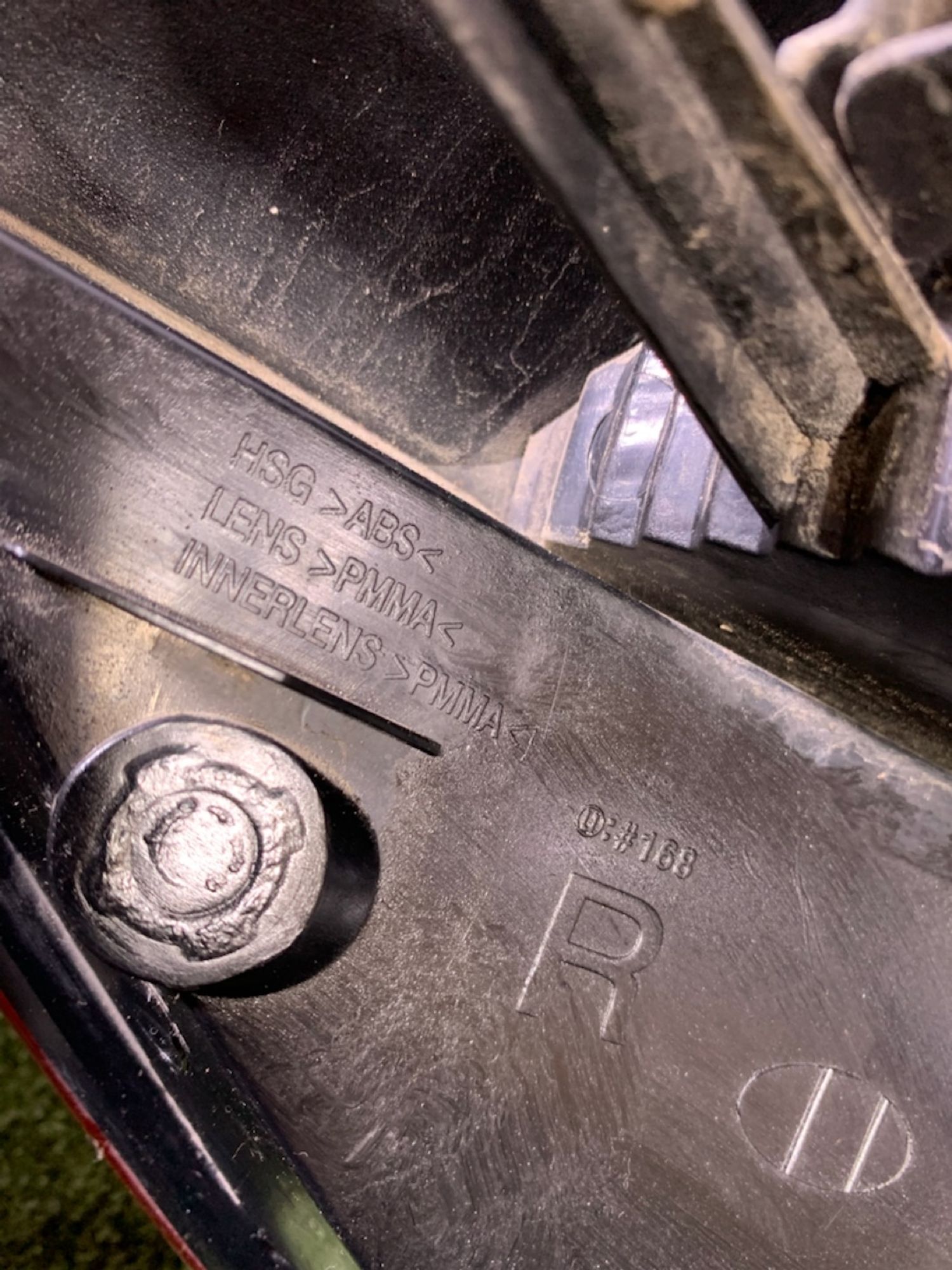 https://ycs.partsauto.market/partsauto-images/thmbs/userImages/7493bedda53ffbba18042670cc6fed05/part/0eb07a76-4968-4366-b99e-384fc674e96b_1734431304662.jpg