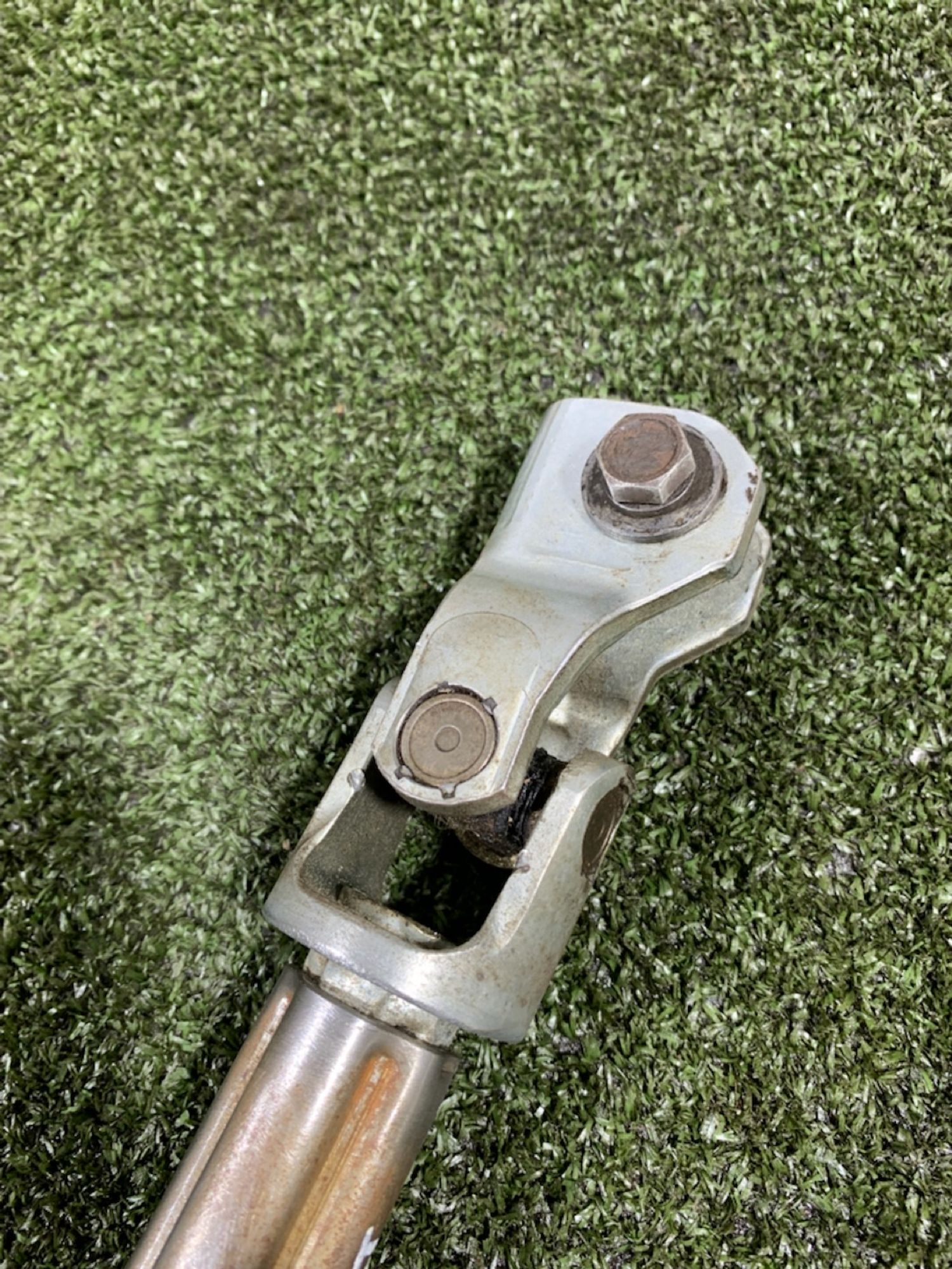 https://ycs.partsauto.market/partsauto-images/thmbs/userImages/7493bedda53ffbba18042670cc6fed05/part/0fdaee97-2099-485d-86af-039fa3ca25da_1739196038636.jpg