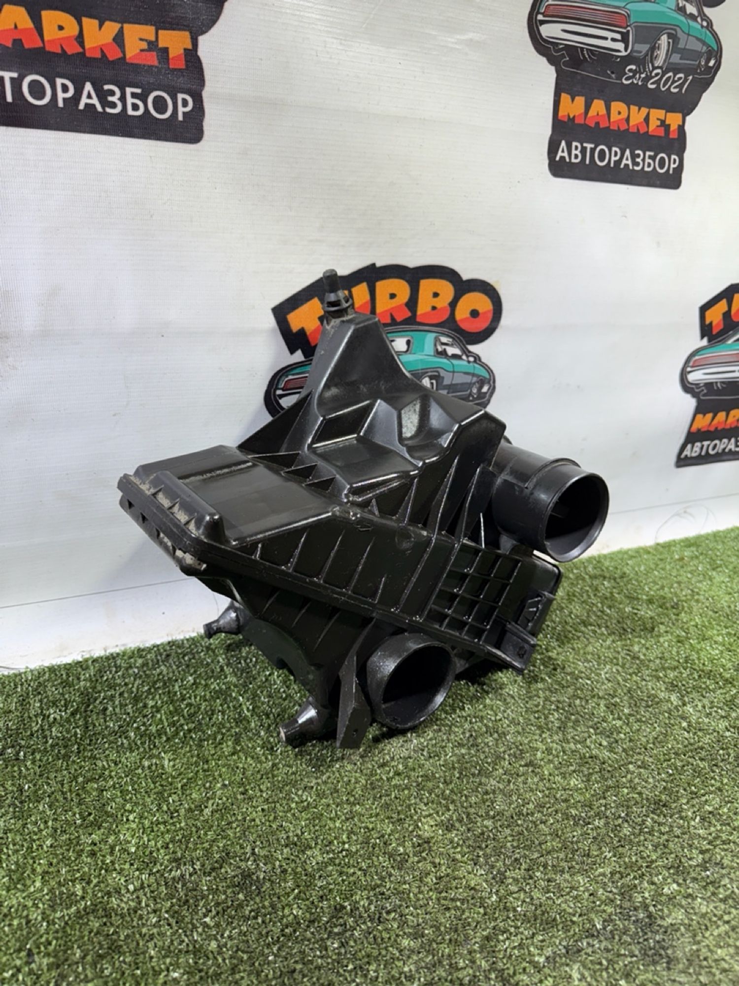 https://ycs.partsauto.market/partsauto-images/thmbs/userImages/7493bedda53ffbba18042670cc6fed05/part/12d365f9-3d36-4e1a-9f62-b22c6e2dda93_1736162675214.jpg