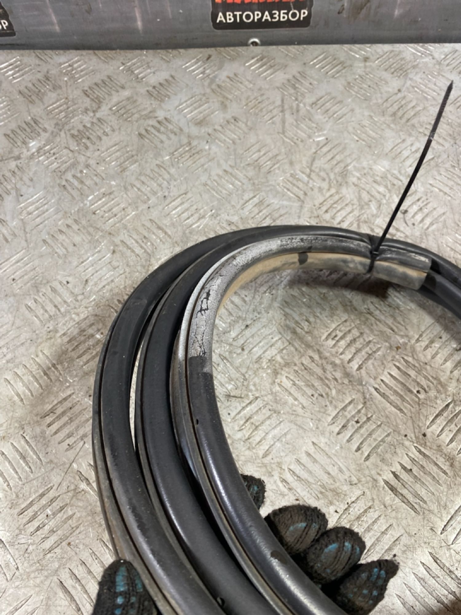 https://ycs.partsauto.market/partsauto-images/thmbs/userImages/7493bedda53ffbba18042670cc6fed05/part/147048c8-7a26-462d-b17d-d45b397d4523_1720527774556.jpg