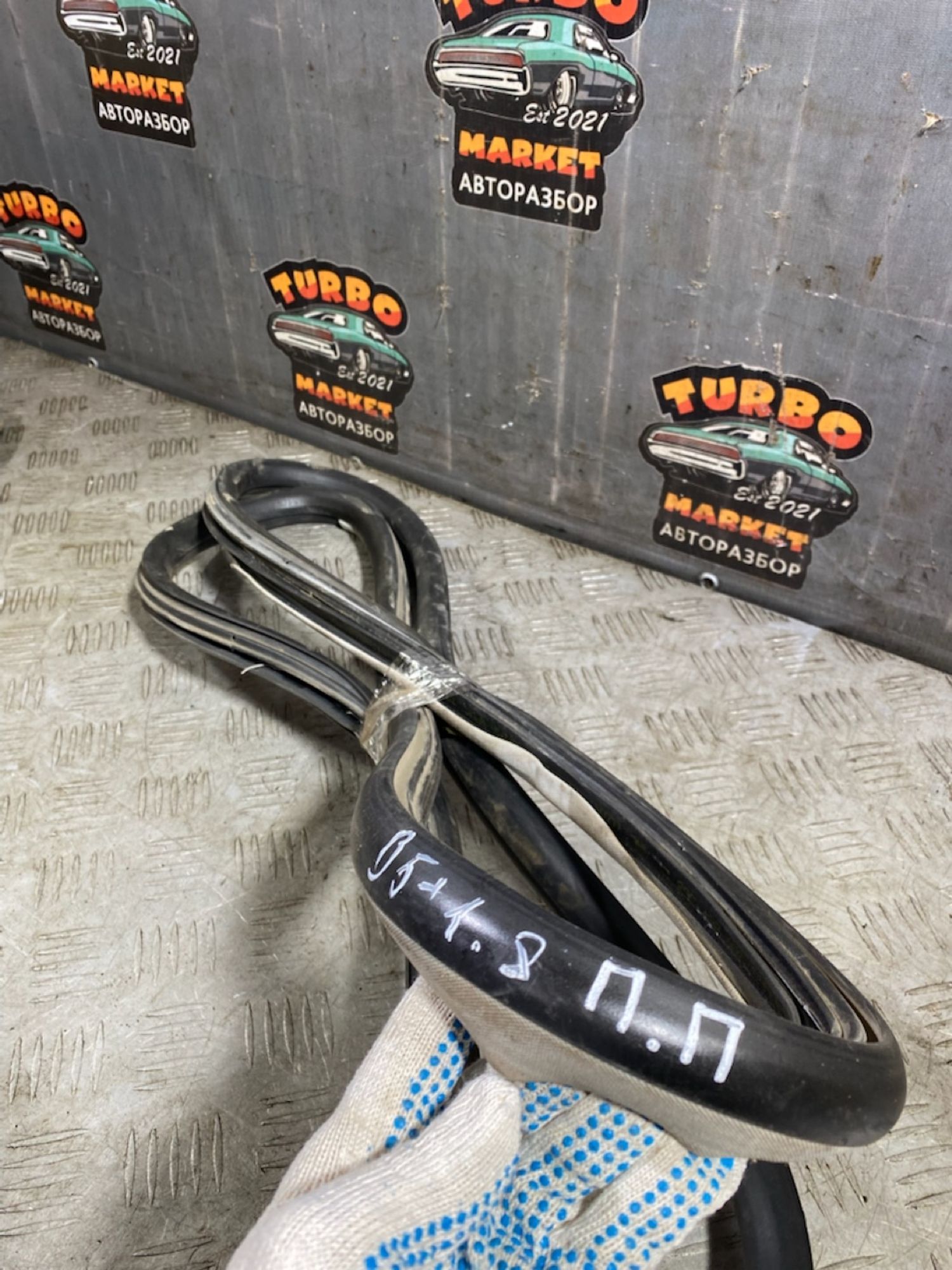 https://ycs.partsauto.market/partsauto-images/thmbs/userImages/7493bedda53ffbba18042670cc6fed05/part/155d789f-1aa3-40d9-8ca0-d9b641770148_1727874902065.jpg