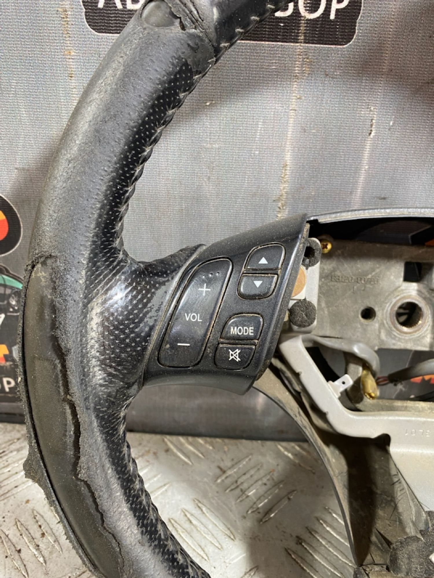 https://ycs.partsauto.market/partsauto-images/thmbs/userImages/7493bedda53ffbba18042670cc6fed05/part/18bc7e0c-865d-4865-b3f2-a5b6bec130ae_1720449485273.jpg