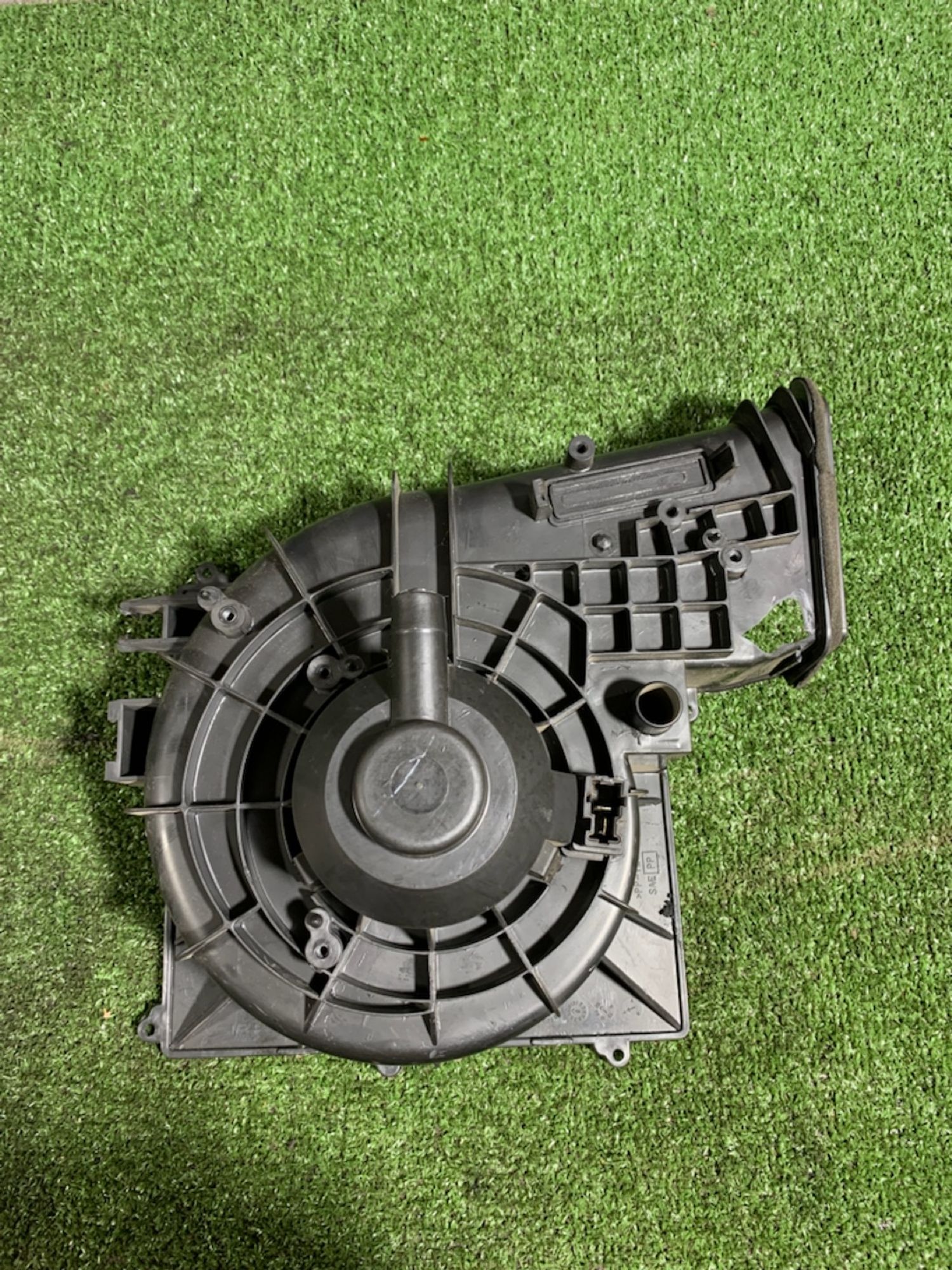 https://ycs.partsauto.market/partsauto-images/thmbs/userImages/7493bedda53ffbba18042670cc6fed05/part/19909d91-7eed-4f89-9c18-2c0562f0b795_1731329989927.jpg