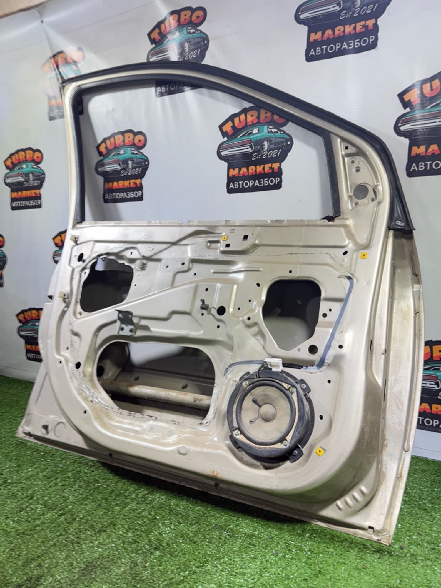 https://ycs.partsauto.market/partsauto-images/thmbs/userImages/7493bedda53ffbba18042670cc6fed05/part/1aa42964-b0ad-4a5b-a41f-cdd266d28f9a_1740138384344.jpg