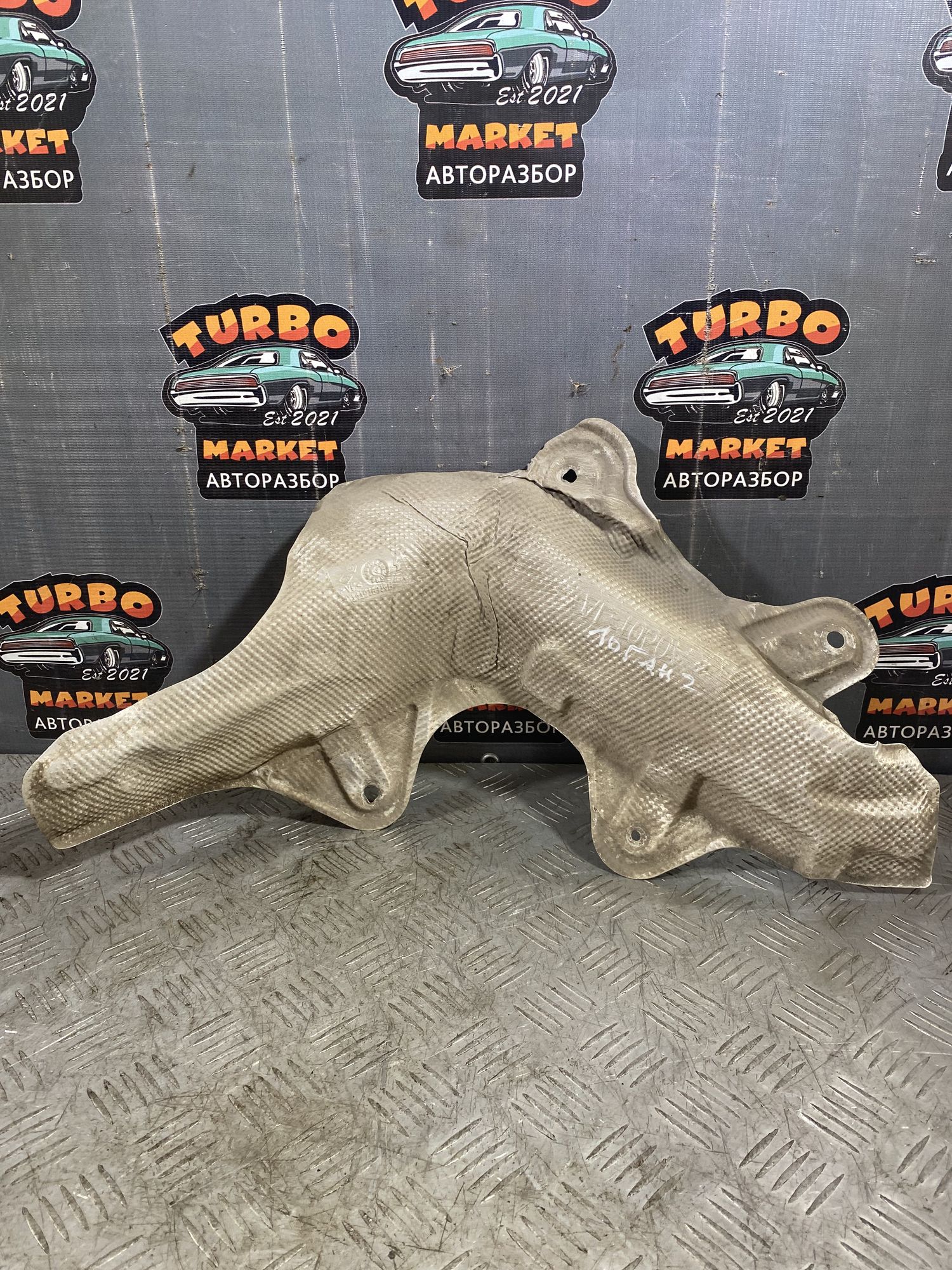 https://ycs.partsauto.market/partsauto-images/thmbs/userImages/7493bedda53ffbba18042670cc6fed05/part/1ac77fb8-c15c-4230-afb2-ba47e435f4bb_1718895036312.jpg