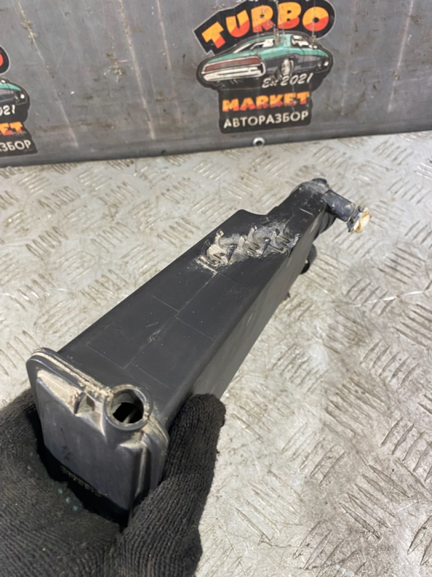 https://ycs.partsauto.market/partsauto-images/thmbs/userImages/7493bedda53ffbba18042670cc6fed05/part/1b30fbe7-2f9c-4818-9b0b-08e610de4f04_1723219472750.jpg