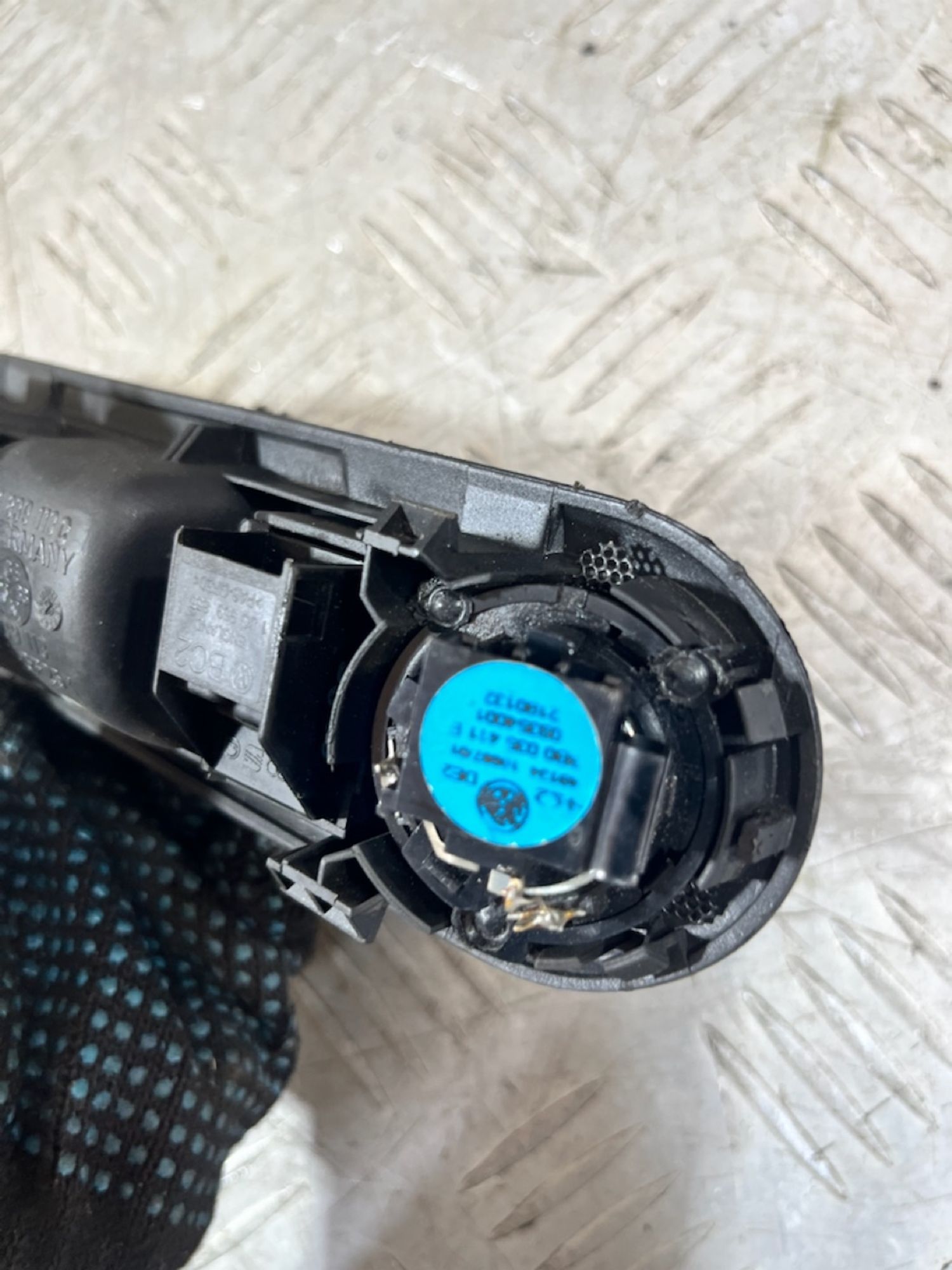 https://ycs.partsauto.market/partsauto-images/thmbs/userImages/7493bedda53ffbba18042670cc6fed05/part/1b3b6d78-0711-473d-986a-3fb32151384e_1721304131753.jpg