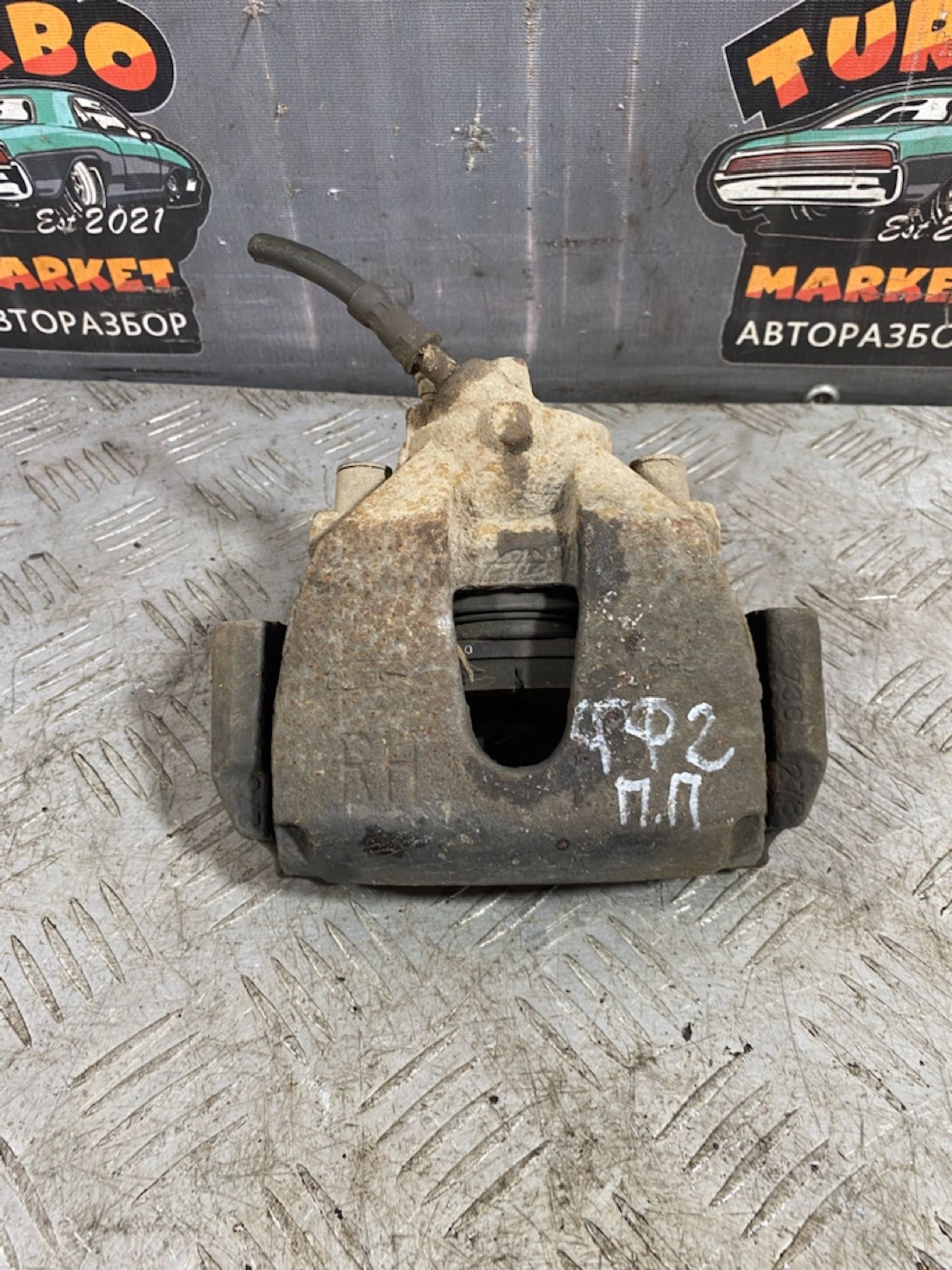 https://ycs.partsauto.market/partsauto-images/thmbs/userImages/7493bedda53ffbba18042670cc6fed05/part/1beda74a-40f4-4db4-a31a-083e4720e7fd_1720791167458.jpg