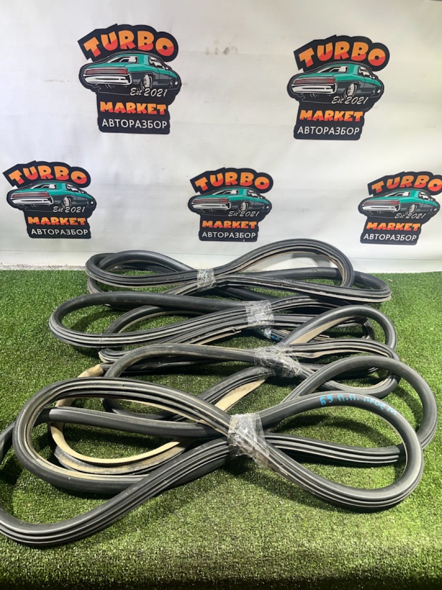 https://ycs.partsauto.market/partsauto-images/thmbs/userImages/7493bedda53ffbba18042670cc6fed05/part/1f463276-5958-45ad-adaa-6d18837be157_1733924105343.jpg