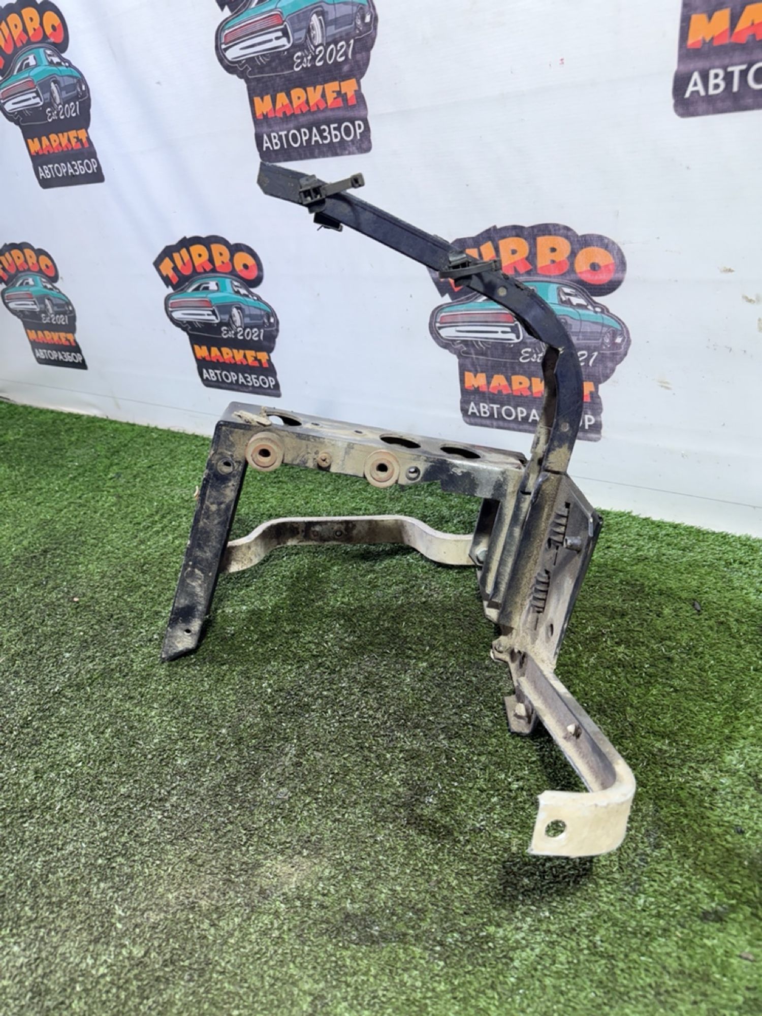https://ycs.partsauto.market/partsauto-images/thmbs/userImages/7493bedda53ffbba18042670cc6fed05/part/1fe11883-5855-40d3-bcee-4524e04b7787_1744721941497.jpg