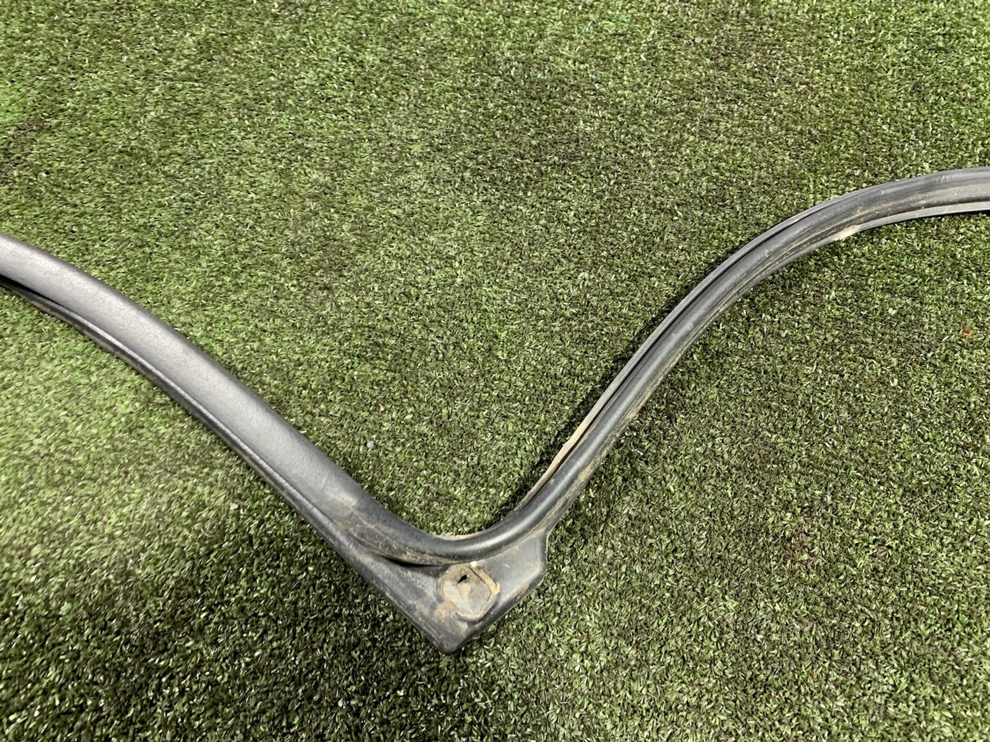 https://ycs.partsauto.market/partsauto-images/thmbs/userImages/7493bedda53ffbba18042670cc6fed05/part/2099622b-870d-4a05-87f1-abceda2695ea_1732182790757.jpg