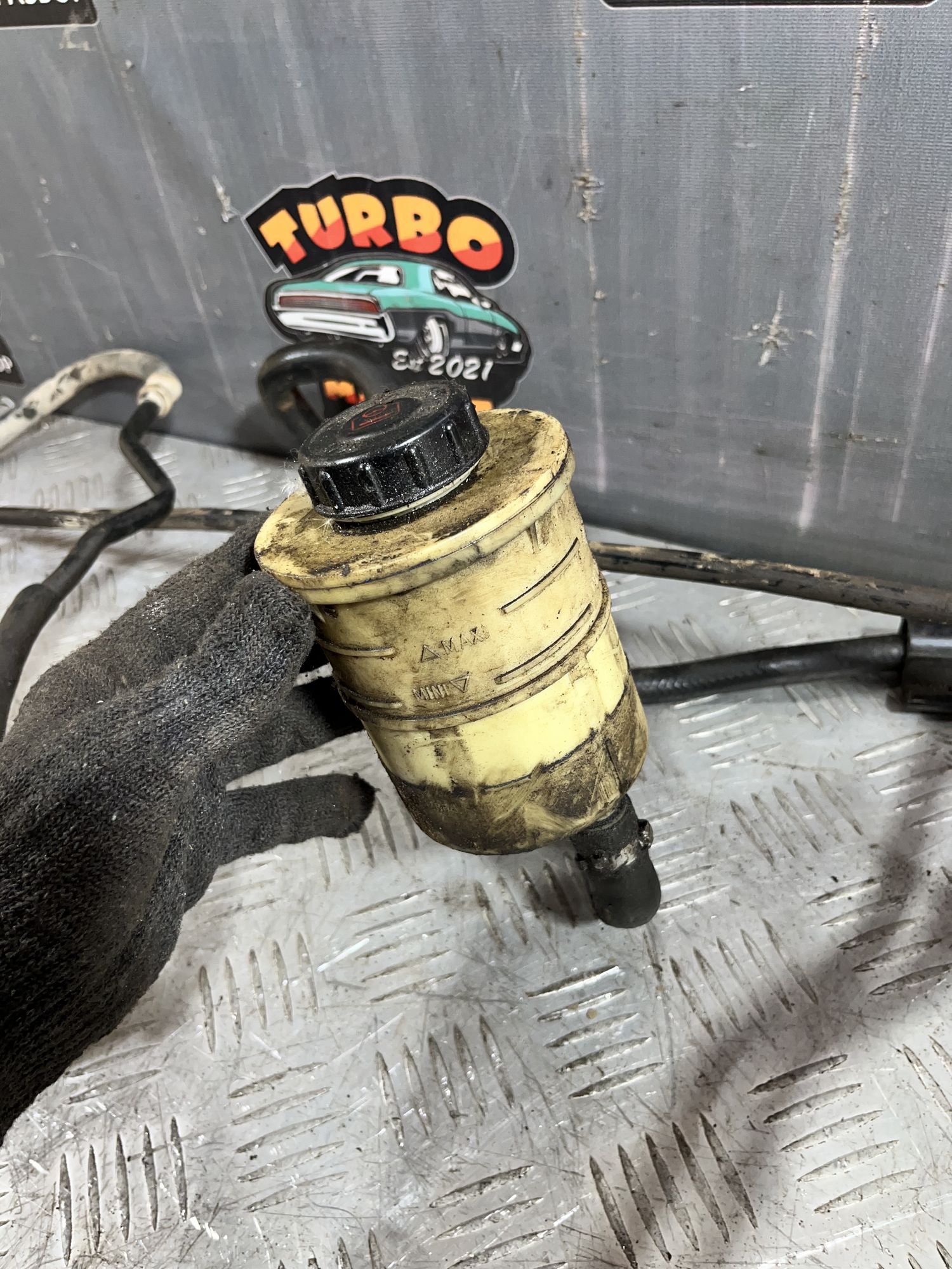 https://ycs.partsauto.market/partsauto-images/thmbs/userImages/7493bedda53ffbba18042670cc6fed05/part/22b7d854-0613-4426-8a06-e1b55502f5f1_1718279502225.jpg