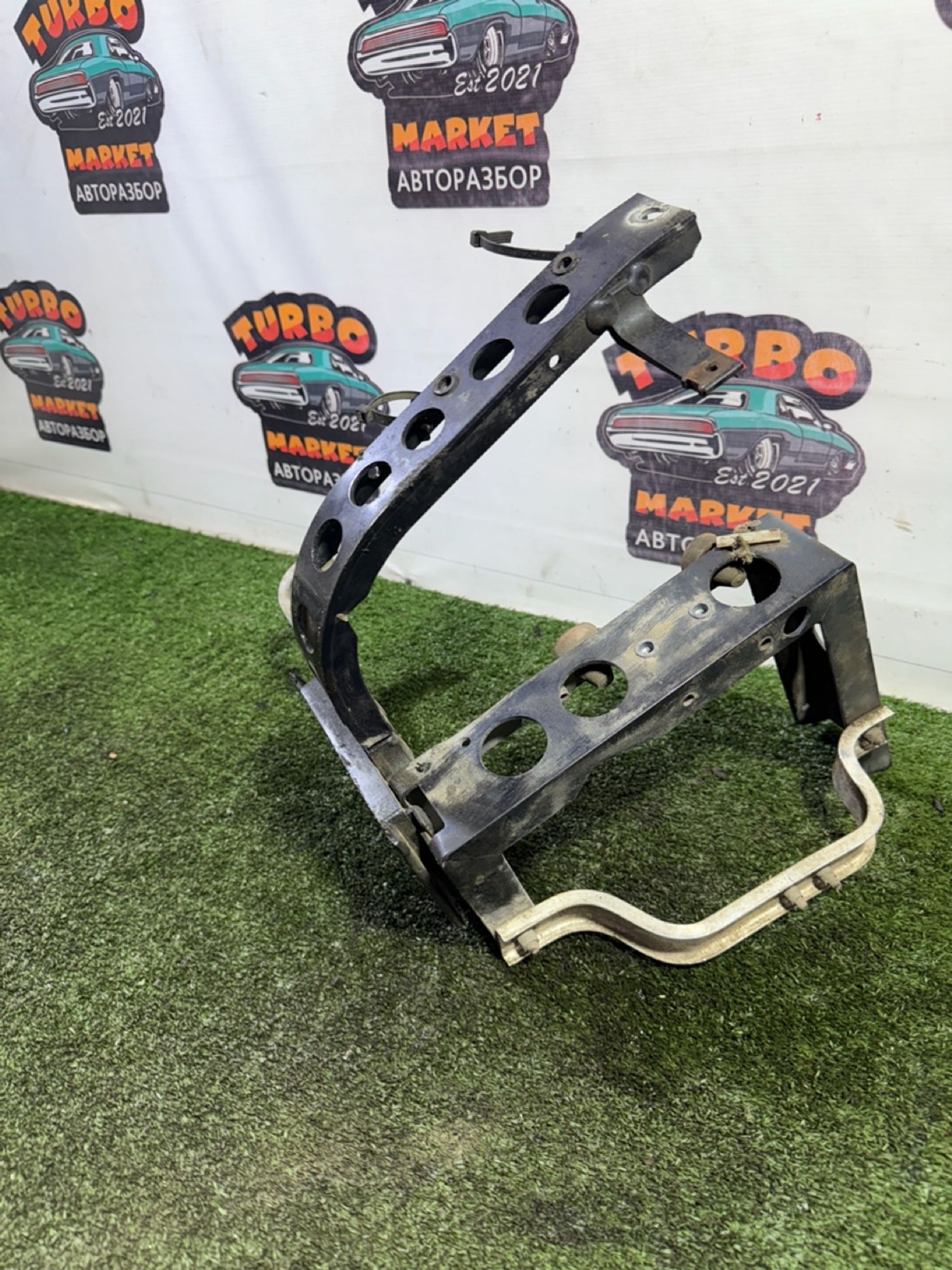 https://ycs.partsauto.market/partsauto-images/thmbs/userImages/7493bedda53ffbba18042670cc6fed05/part/231573c7-bc0a-4e9e-967c-e597b428a4d1_1744721955283.jpg