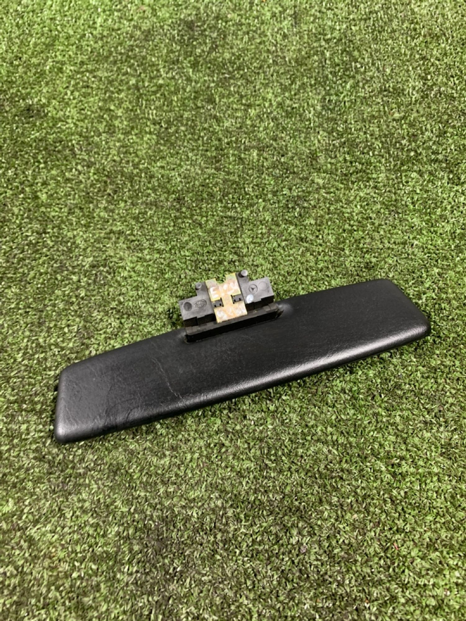 https://ycs.partsauto.market/partsauto-images/thmbs/userImages/7493bedda53ffbba18042670cc6fed05/part/236ef11b-a21c-4f24-bb5b-a9e24bf2105c_1735115825535.jpg