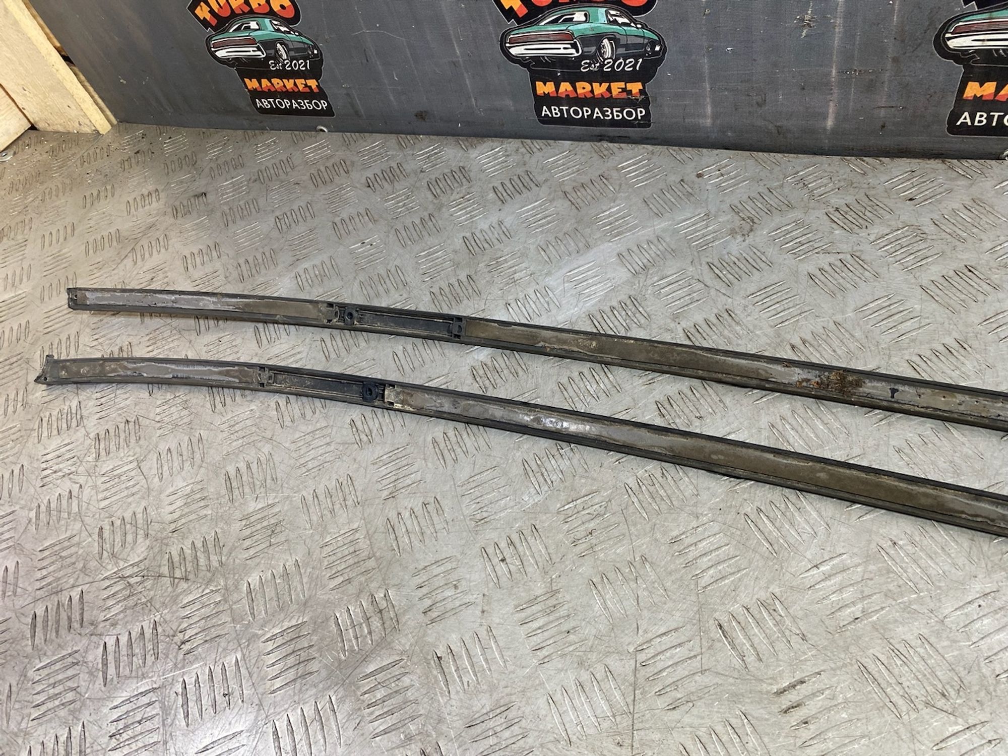 https://ycs.partsauto.market/partsauto-images/thmbs/userImages/7493bedda53ffbba18042670cc6fed05/part/240aed53-001d-446a-bcdf-18af30298cc0_1721141306331.jpg