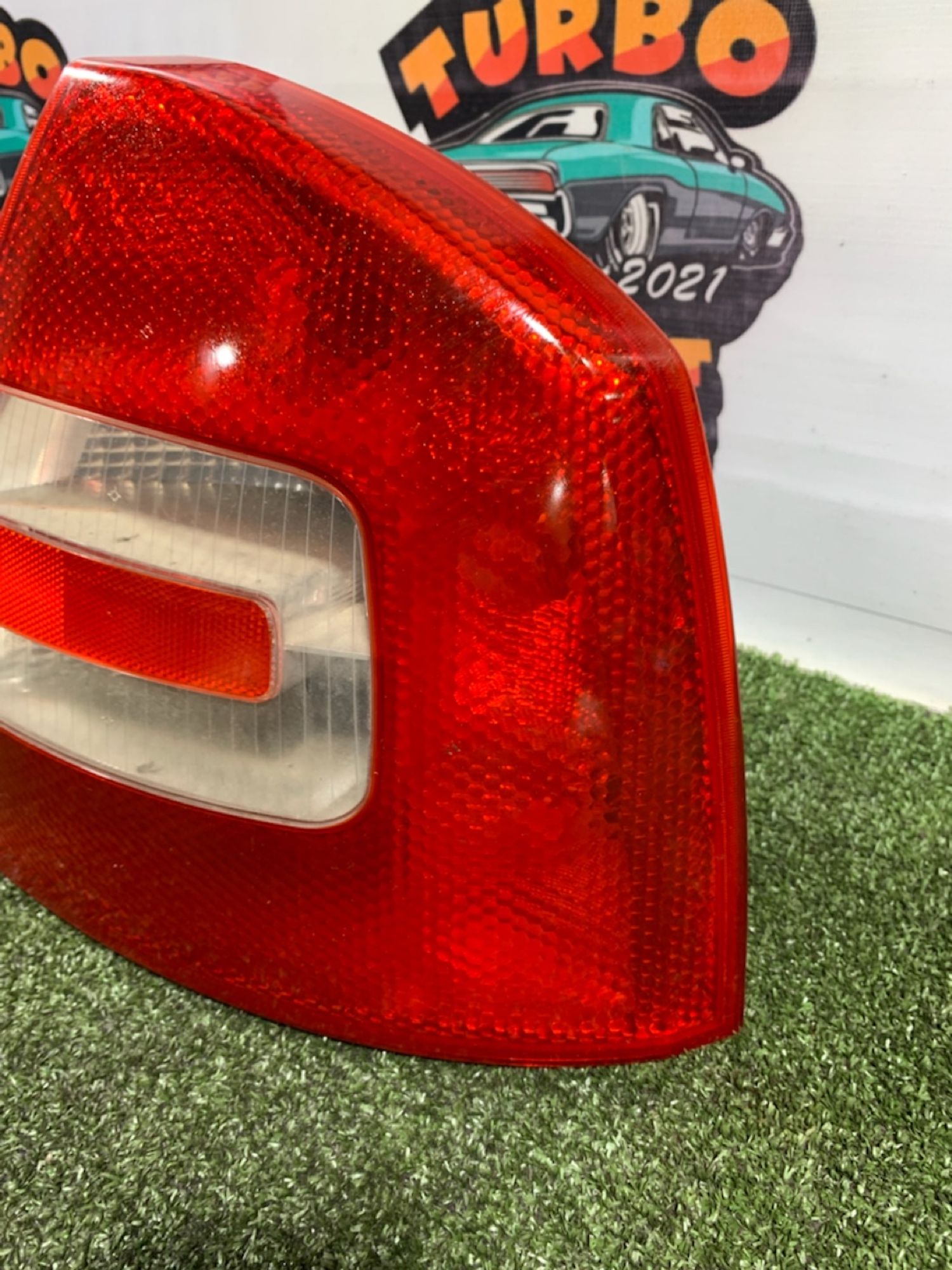 https://ycs.partsauto.market/partsauto-images/thmbs/userImages/7493bedda53ffbba18042670cc6fed05/part/290ef6cf-2b61-485d-9e8b-9dc715fdf07d_1737975328826.jpg