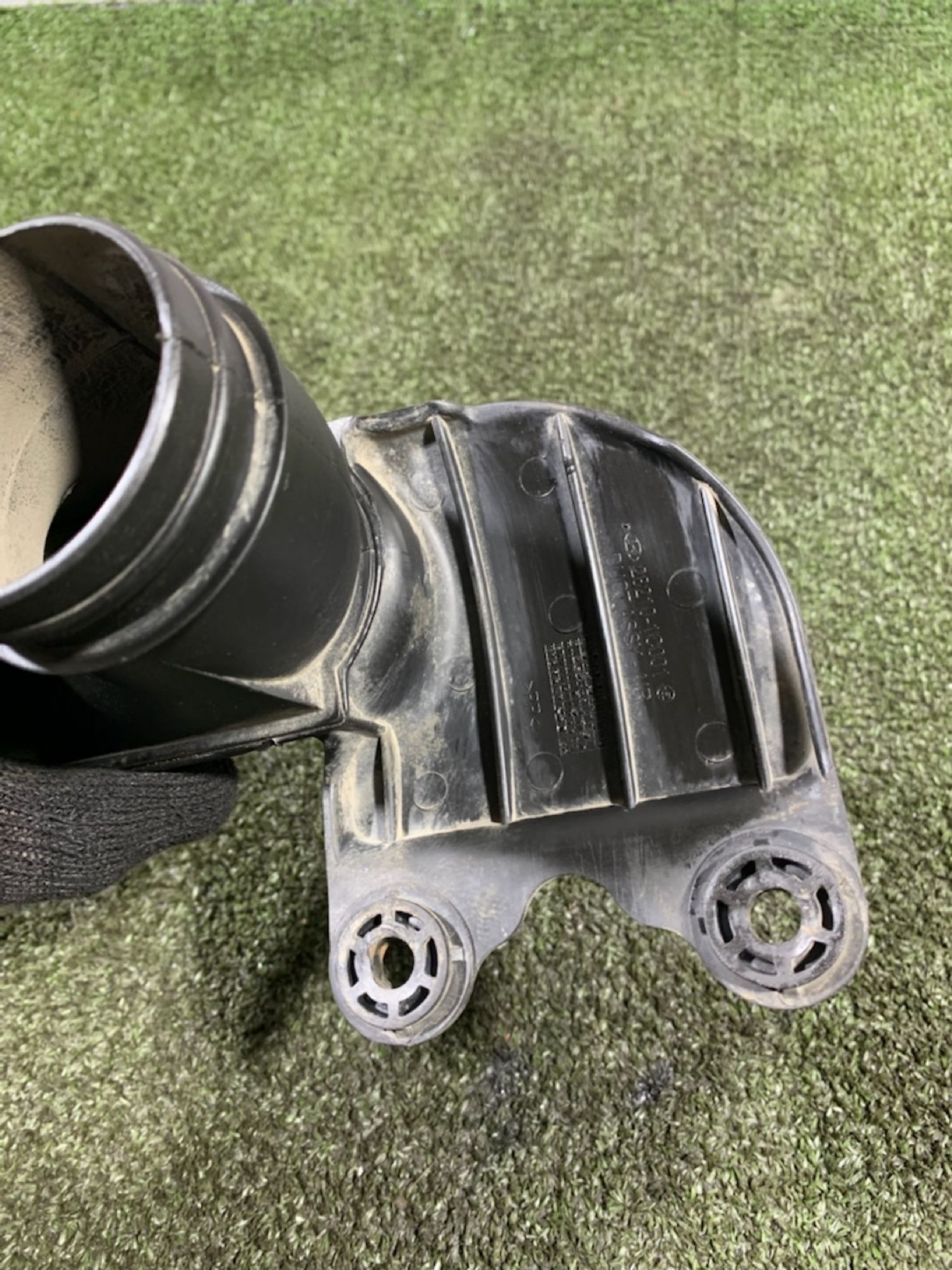 https://ycs.partsauto.market/partsauto-images/thmbs/userImages/7493bedda53ffbba18042670cc6fed05/part/2952314f-198f-4bd3-ac81-b3fc54594723_1740047992514.jpg