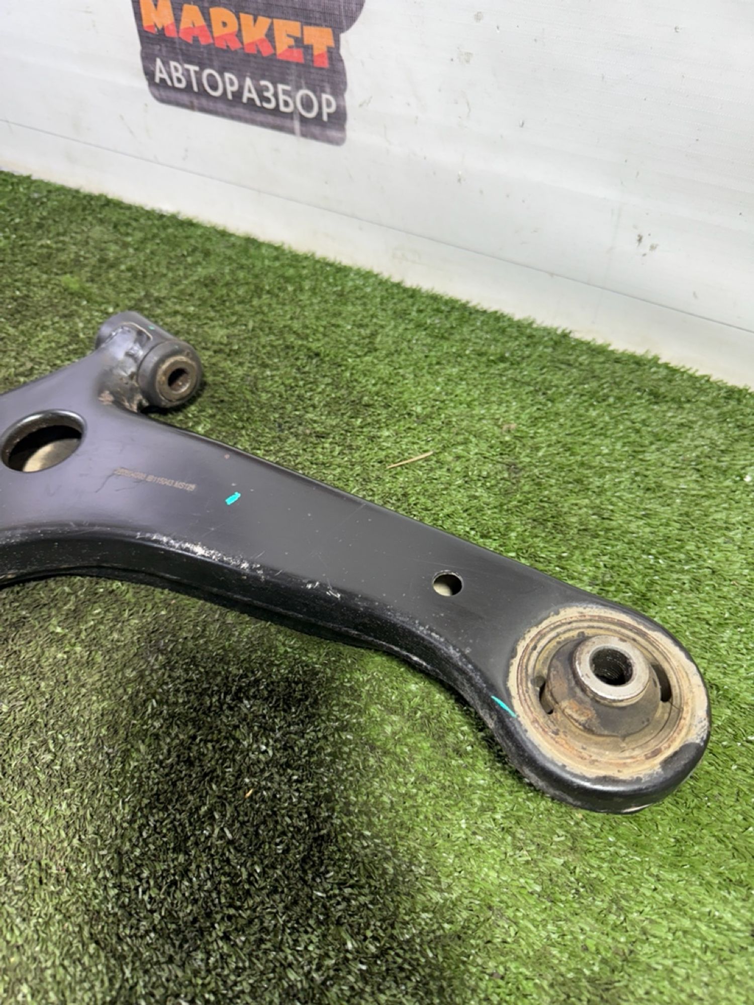https://ycs.partsauto.market/partsauto-images/thmbs/userImages/7493bedda53ffbba18042670cc6fed05/part/2997f104-7334-49a2-bf78-c7a93975dc58_1747137731336.jpg