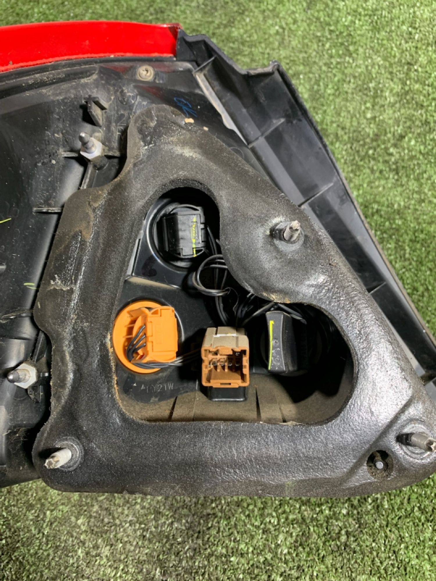 https://ycs.partsauto.market/partsauto-images/thmbs/userImages/7493bedda53ffbba18042670cc6fed05/part/2acd7b1d-4ab5-49eb-98ce-2f0b911507af_1736149757397.jpg