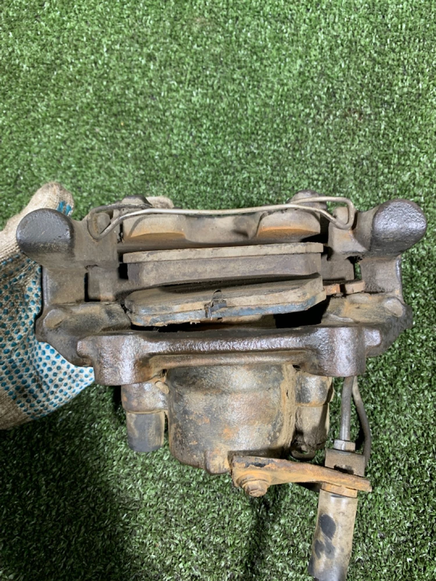 https://ycs.partsauto.market/partsauto-images/thmbs/userImages/7493bedda53ffbba18042670cc6fed05/part/2b50a551-8f08-4ab6-8fe4-8461f5569645_1737115199822.jpg