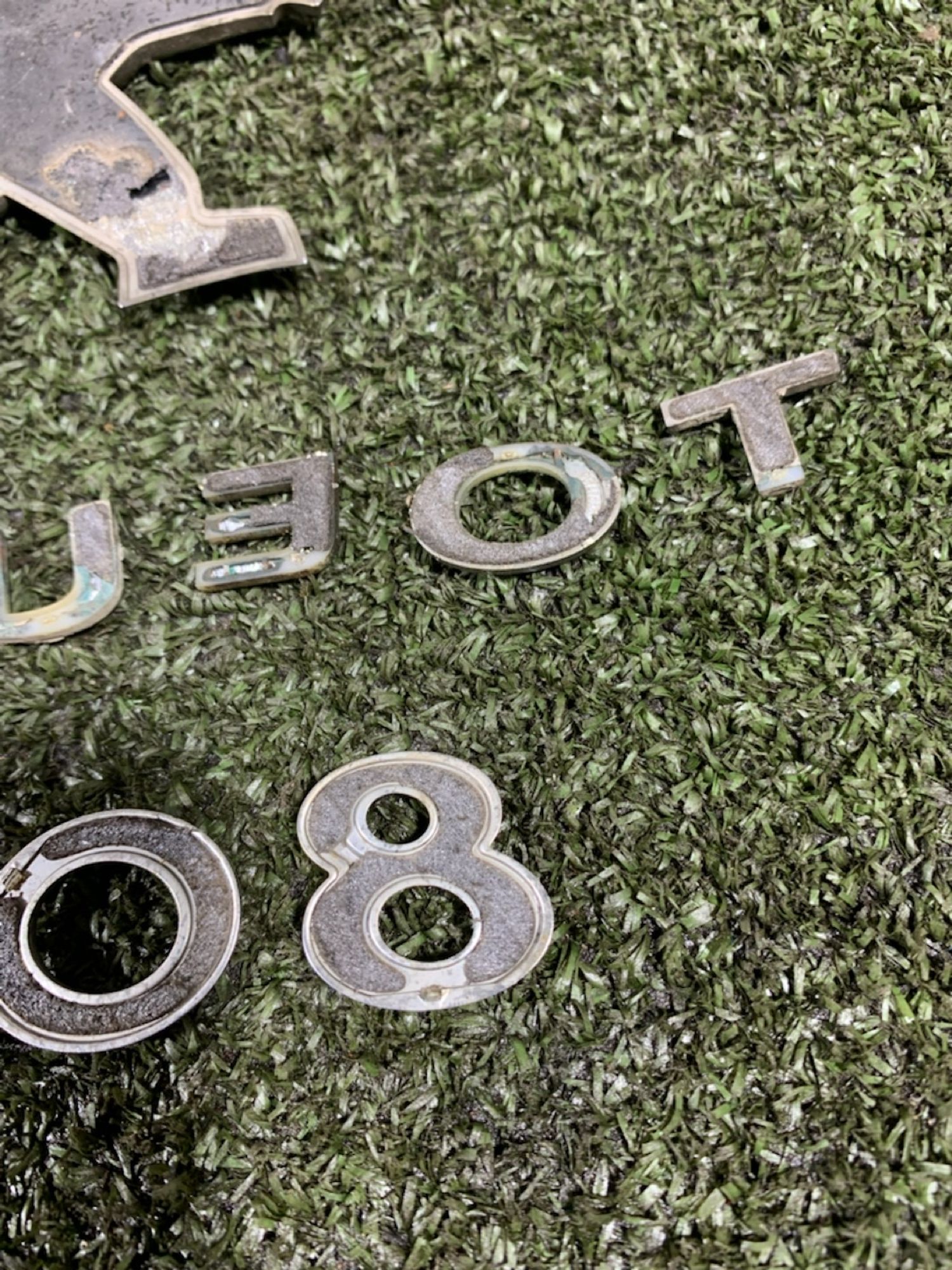 https://ycs.partsauto.market/partsauto-images/thmbs/userImages/7493bedda53ffbba18042670cc6fed05/part/2d417fed-5064-4373-8828-5853575852ac_1739270911856.jpg