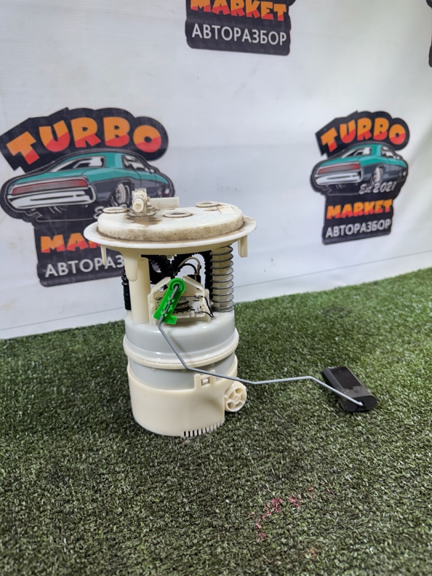 https://ycs.partsauto.market/partsauto-images/thmbs/userImages/7493bedda53ffbba18042670cc6fed05/part/2e79507d-3dcd-41b7-a563-7b69bb398c01_1738745177859.jpg