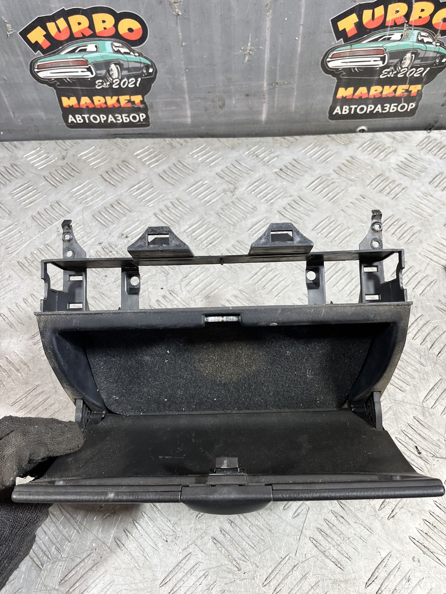 https://ycs.partsauto.market/partsauto-images/thmbs/userImages/7493bedda53ffbba18042670cc6fed05/part/2f5a9853-48ee-4a63-bc2a-3a1ddeba3efa_1719924372472.jpg