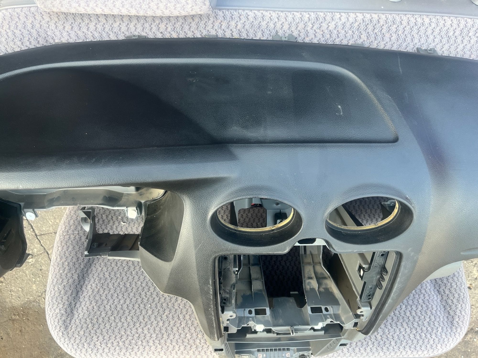 https://ycs.partsauto.market/partsauto-images/thmbs/userImages/7493bedda53ffbba18042670cc6fed05/part/30b96902-e170-4aca-bb8f-4c6d4aa222cf_1721220307292.jpg