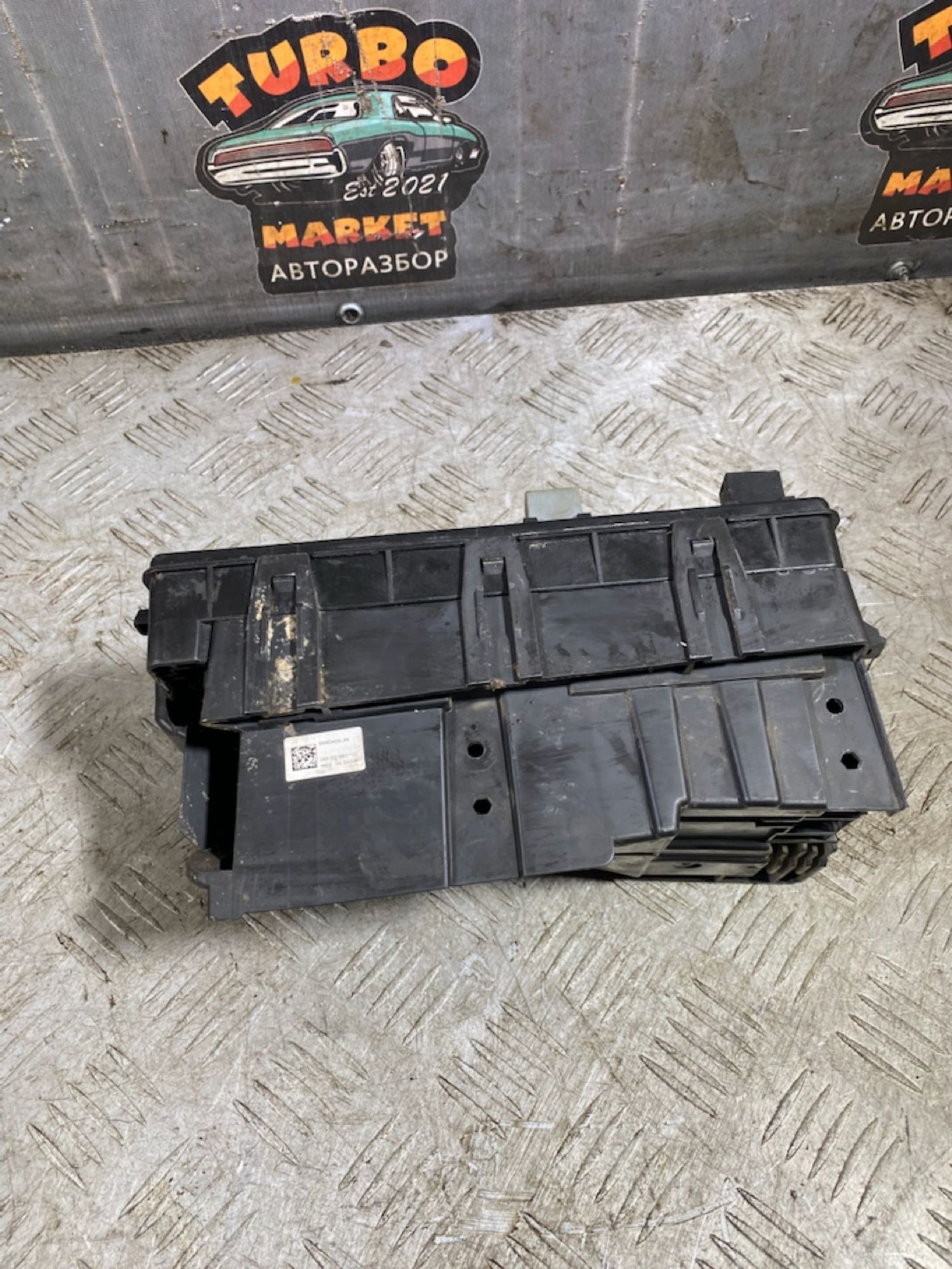 https://ycs.partsauto.market/partsauto-images/thmbs/userImages/7493bedda53ffbba18042670cc6fed05/part/30f75a09-7a64-4701-8b32-ebcae9ddc866_1728563237389.jpg