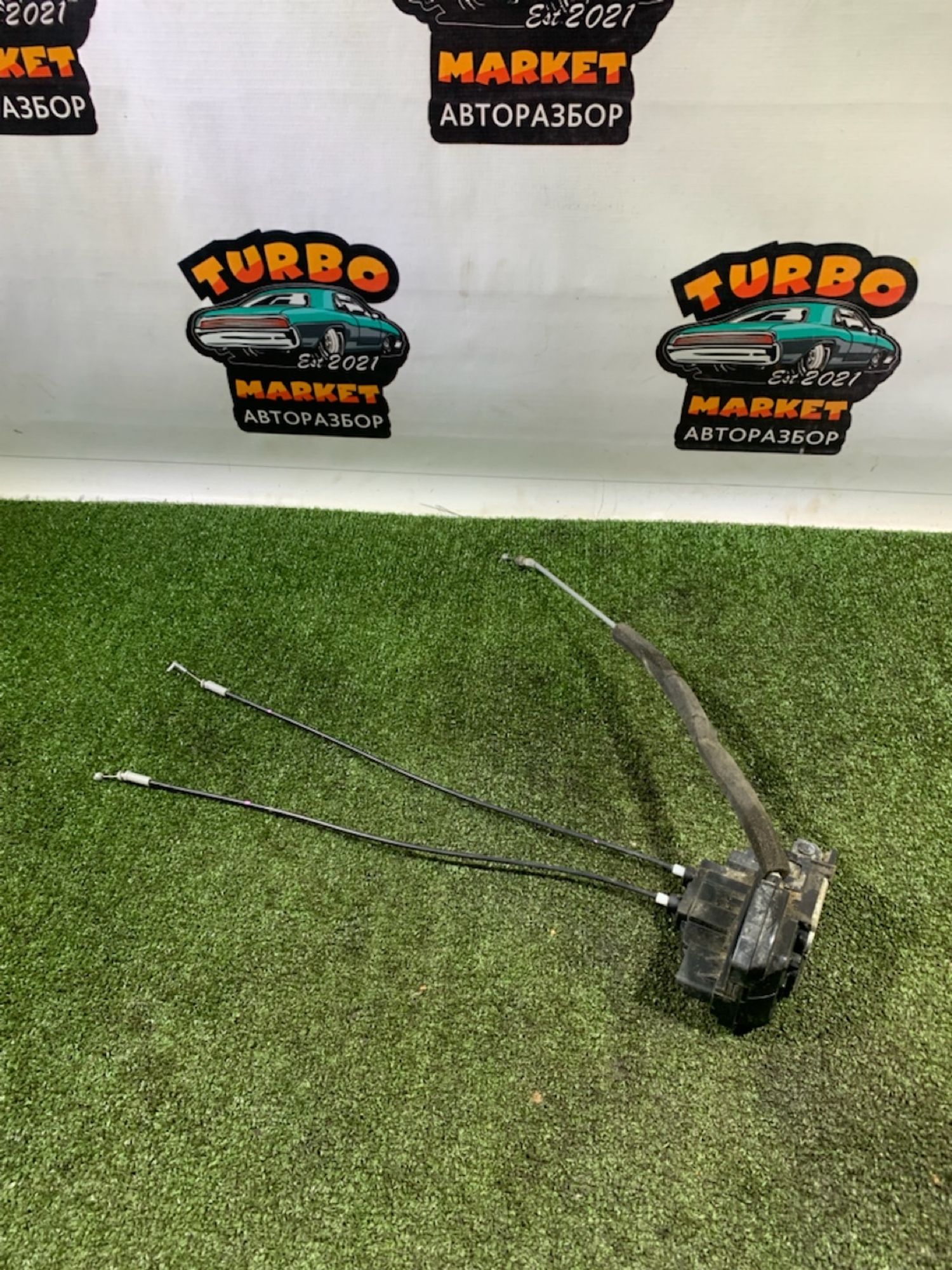 https://ycs.partsauto.market/partsauto-images/thmbs/userImages/7493bedda53ffbba18042670cc6fed05/part/3289c629-bccb-492a-976c-d8d1212bc7e7_1736150641098.jpg