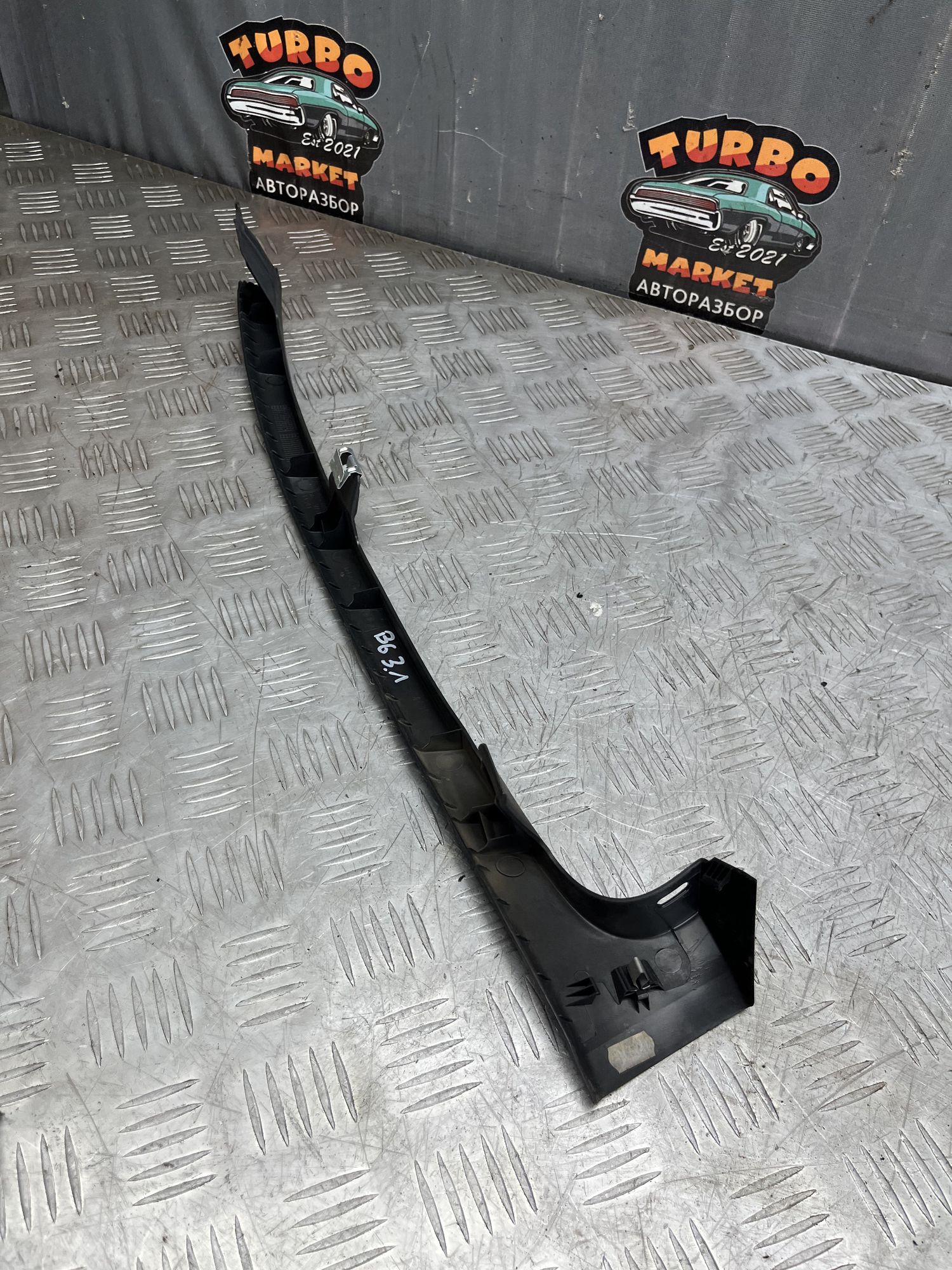 https://ycs.partsauto.market/partsauto-images/thmbs/userImages/7493bedda53ffbba18042670cc6fed05/part/32e1bb14-5a41-4622-a288-170f15c6fb56_1717682919878.jpg