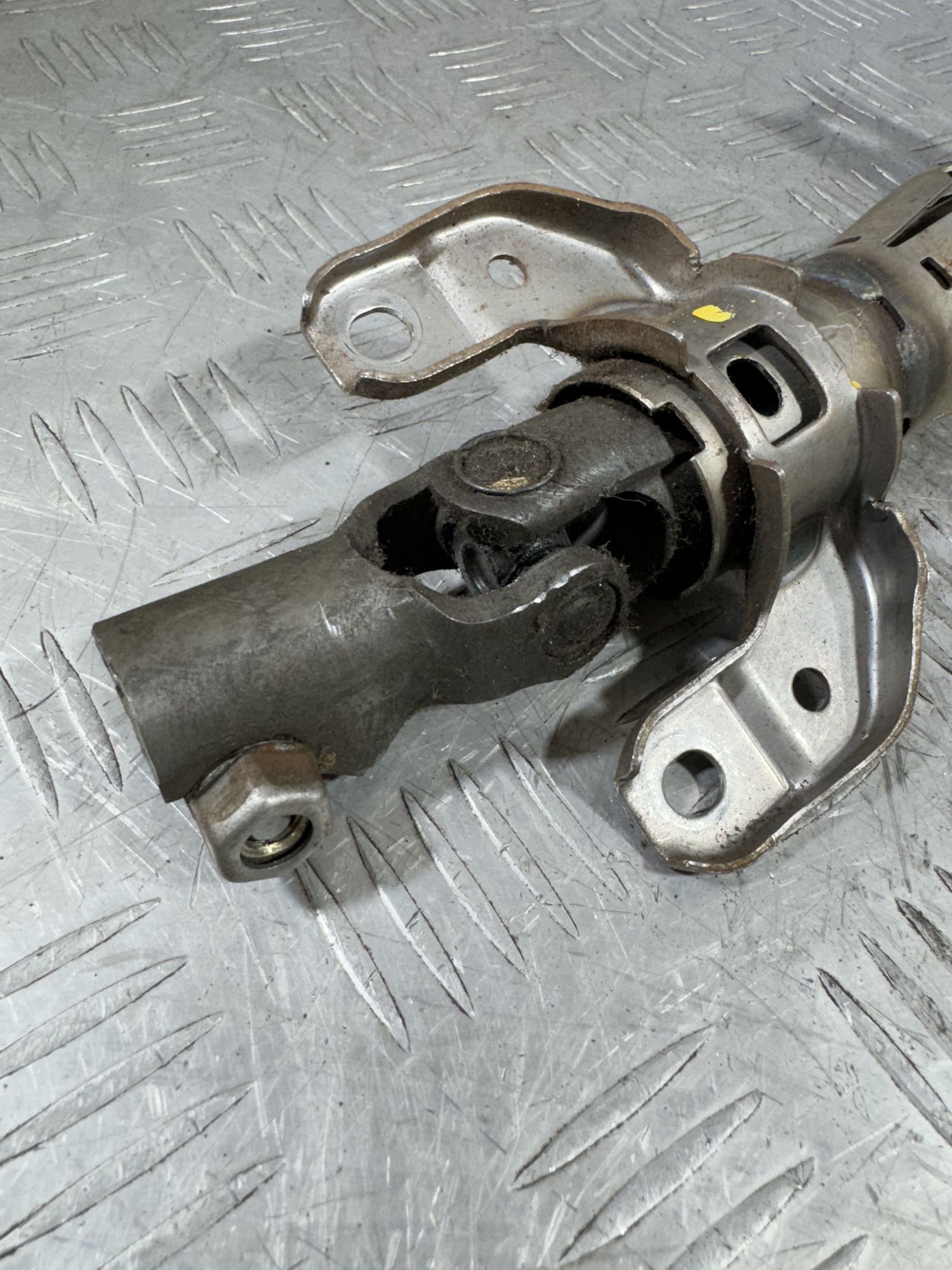 https://ycs.partsauto.market/partsauto-images/thmbs/userImages/7493bedda53ffbba18042670cc6fed05/part/33ef08ee-aa9b-4c81-8eb7-10c943ac6521_1718189759729.jpg