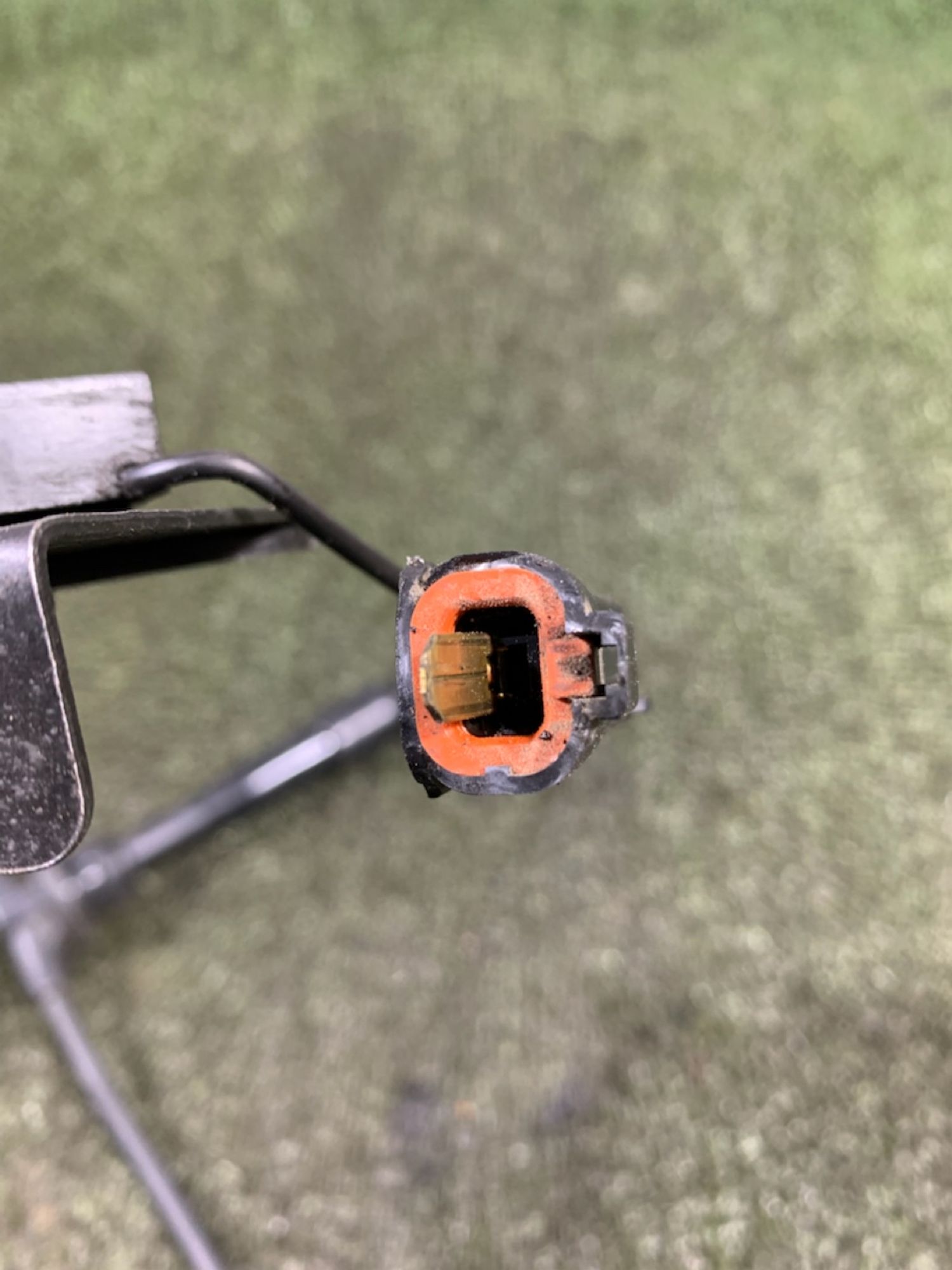 https://ycs.partsauto.market/partsauto-images/thmbs/userImages/7493bedda53ffbba18042670cc6fed05/part/359ac543-a060-4d5b-9aab-9a8dd70ac84e_1740036837780.jpg
