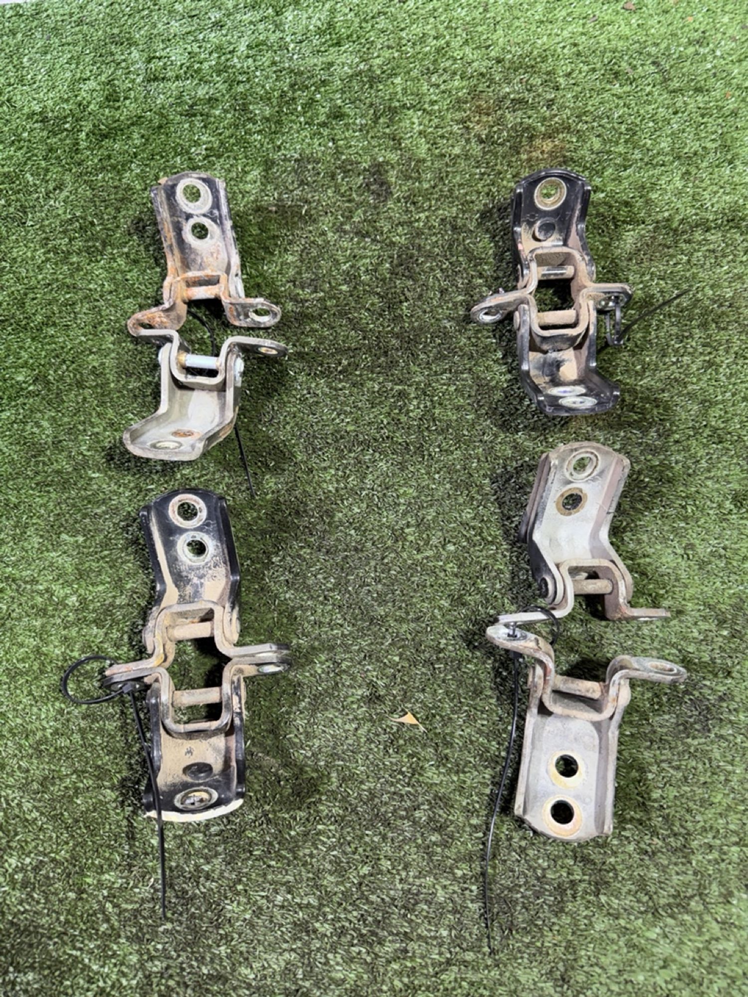 https://ycs.partsauto.market/partsauto-images/thmbs/userImages/7493bedda53ffbba18042670cc6fed05/part/35aef0d7-f354-4fe5-8845-0a5492edf579_1743604649386.jpg
