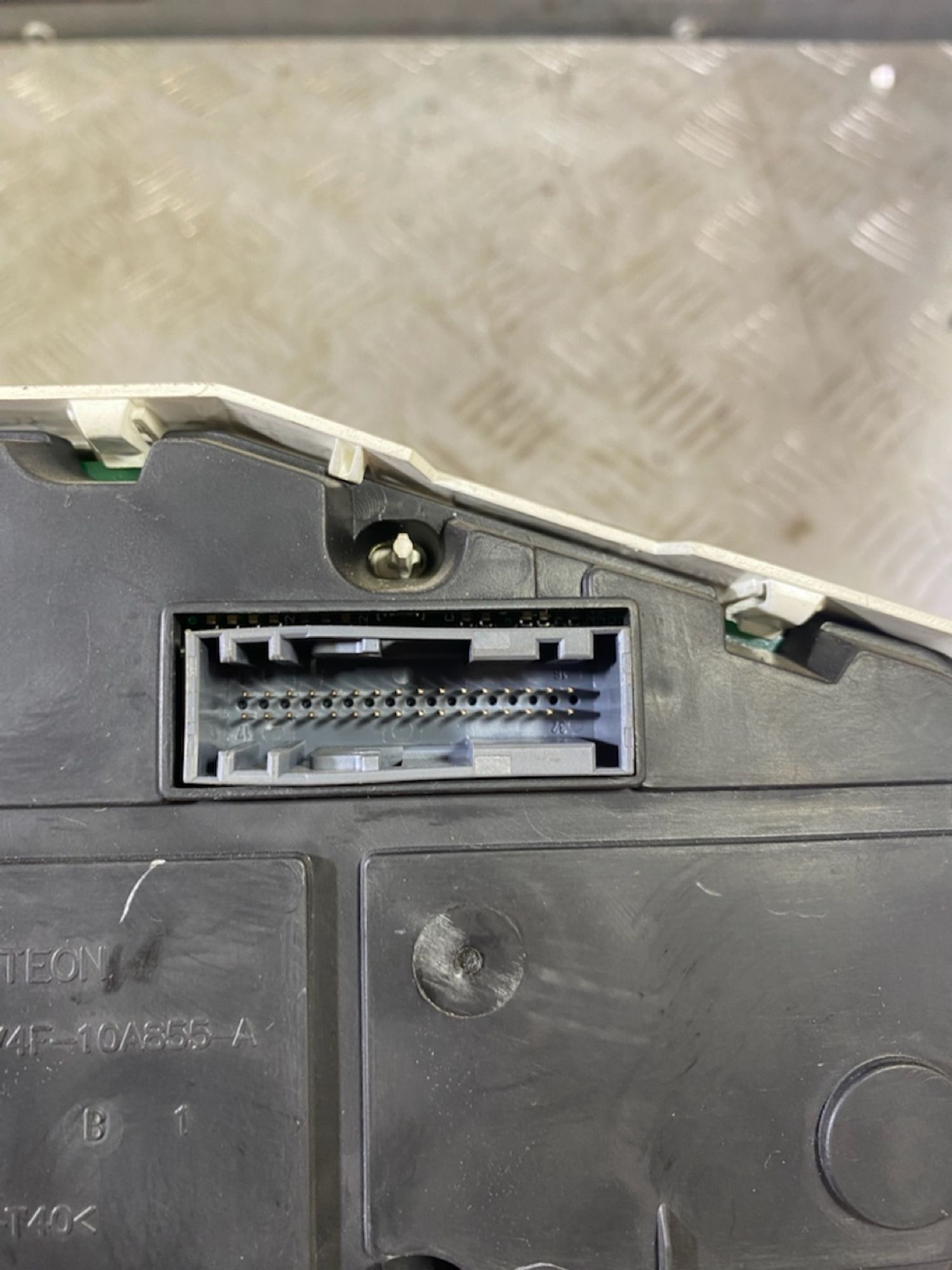 https://ycs.partsauto.market/partsauto-images/thmbs/userImages/7493bedda53ffbba18042670cc6fed05/part/385f4de3-ccd5-41c6-85f1-346b5f290027_1720792210000.jpg