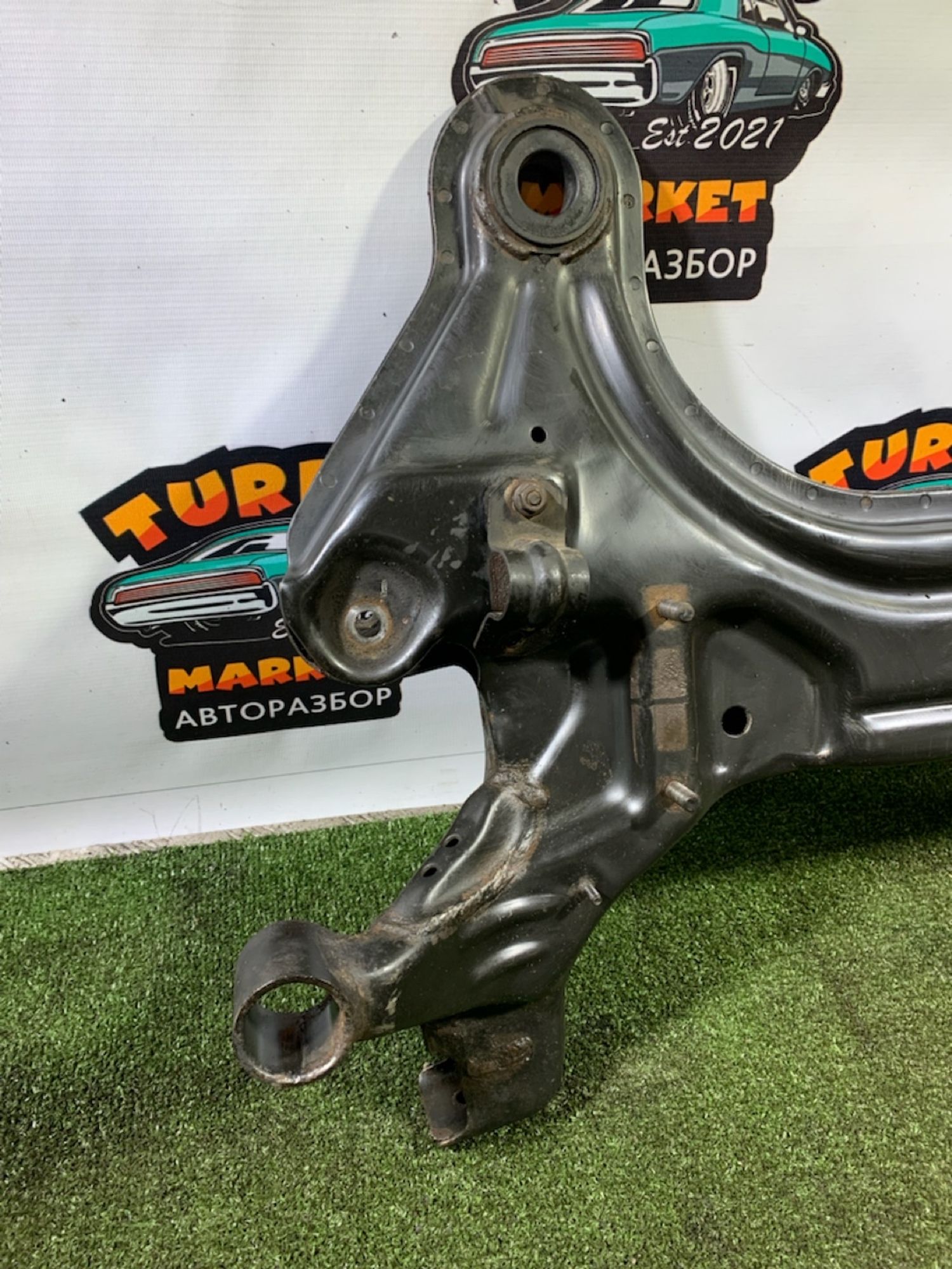 https://ycs.partsauto.market/partsauto-images/thmbs/userImages/7493bedda53ffbba18042670cc6fed05/part/3900f23c-540e-43eb-be50-7a626c918f45_1732104281715.jpg