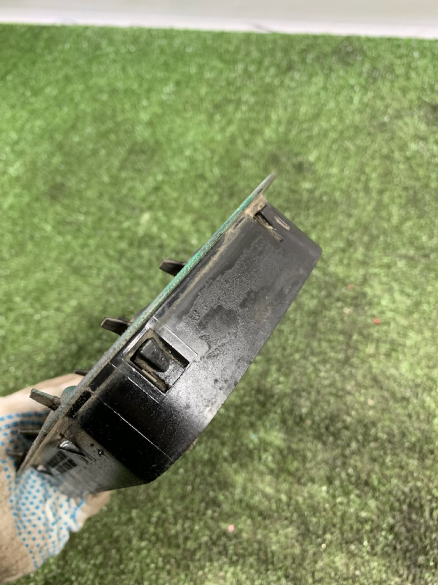https://ycs.partsauto.market/partsauto-images/thmbs/userImages/7493bedda53ffbba18042670cc6fed05/part/3bf03f51-5101-431a-a2bc-2079c2d61d6c_1735196054683.jpg