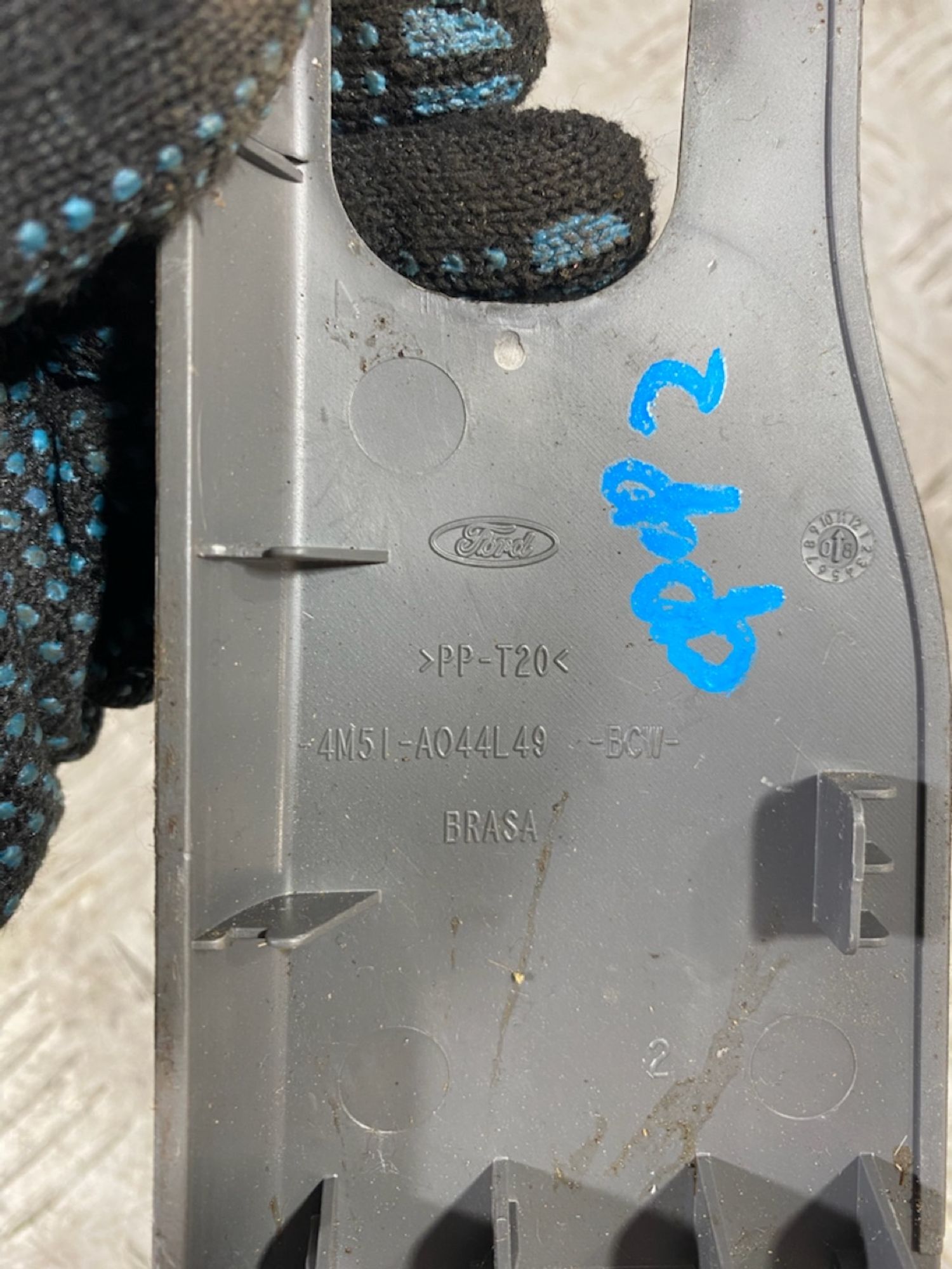 https://ycs.partsauto.market/partsauto-images/thmbs/userImages/7493bedda53ffbba18042670cc6fed05/part/3c02a429-0503-4ff9-94d7-f6bb859ccb9e_1721133514939.jpg
