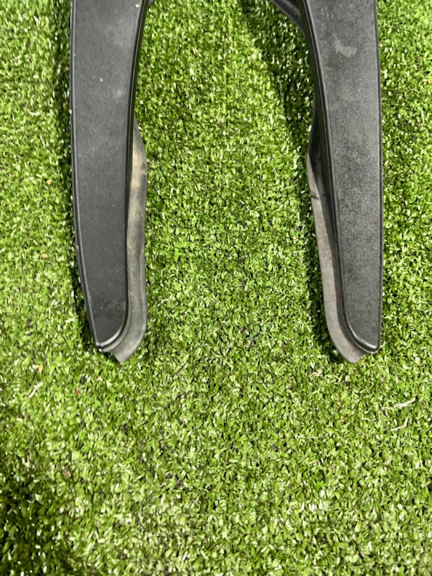 https://ycs.partsauto.market/partsauto-images/thmbs/userImages/7493bedda53ffbba18042670cc6fed05/part/3c945de2-9fe2-4fc6-8785-56909d41e7a1_1733207926065.jpg