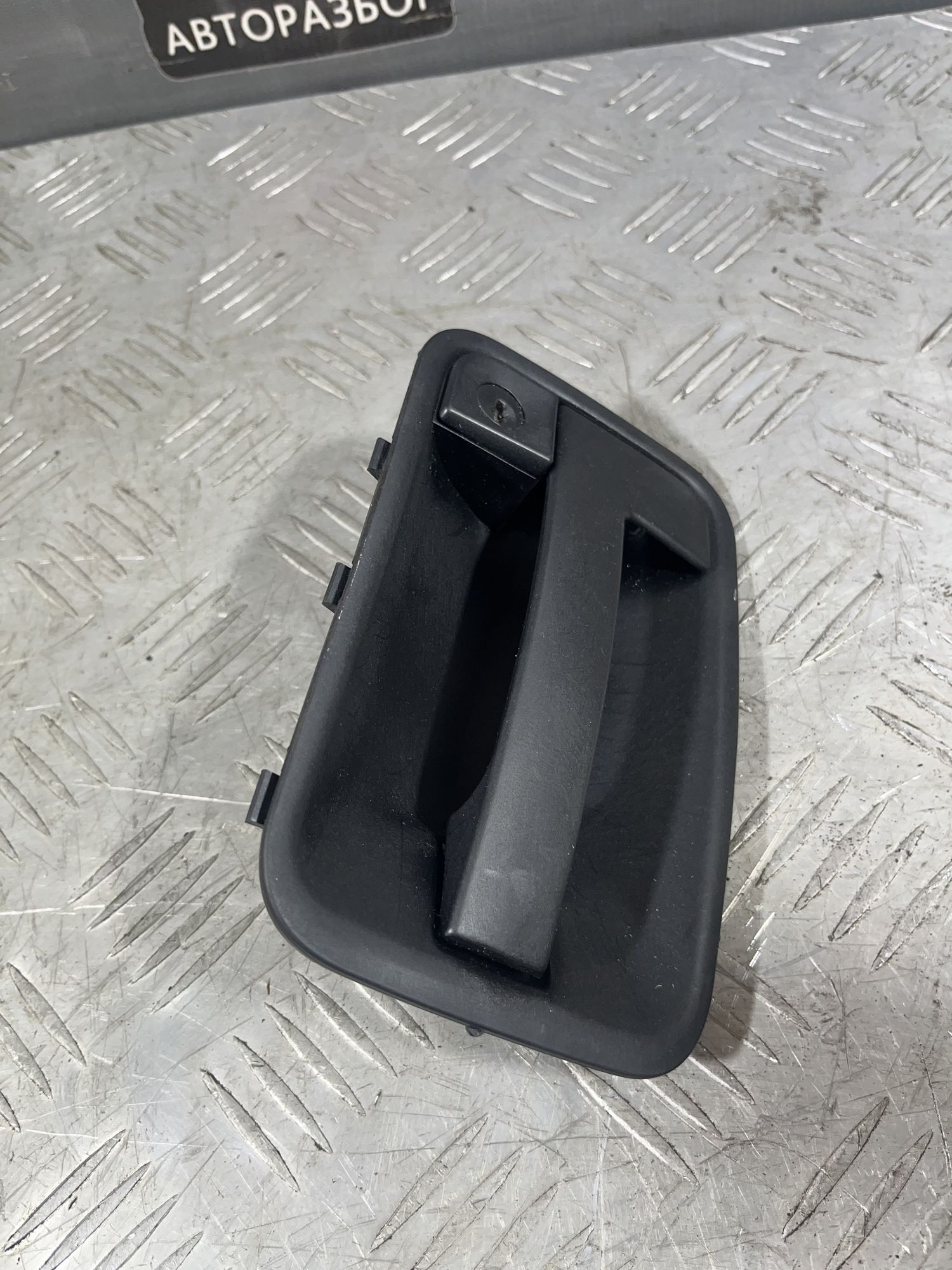 https://ycs.partsauto.market/partsauto-images/thmbs/userImages/7493bedda53ffbba18042670cc6fed05/part/3d4a0975-e691-4b8d-8cf3-4884c068a54b_1718183362907.jpg