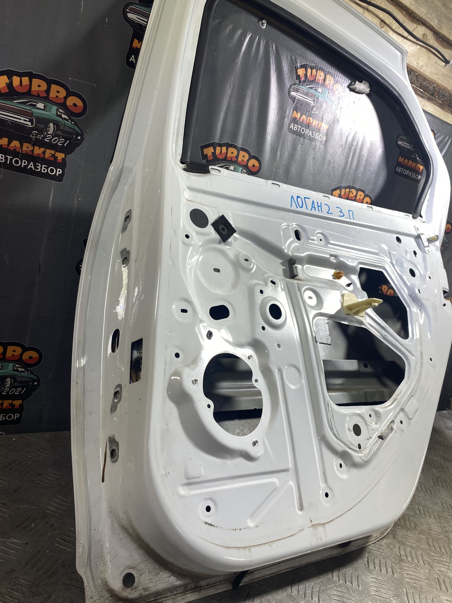 https://ycs.partsauto.market/partsauto-images/thmbs/userImages/7493bedda53ffbba18042670cc6fed05/part/3e6c77e8-c263-46fd-be69-c610d740eee1_1718980451752.jpg